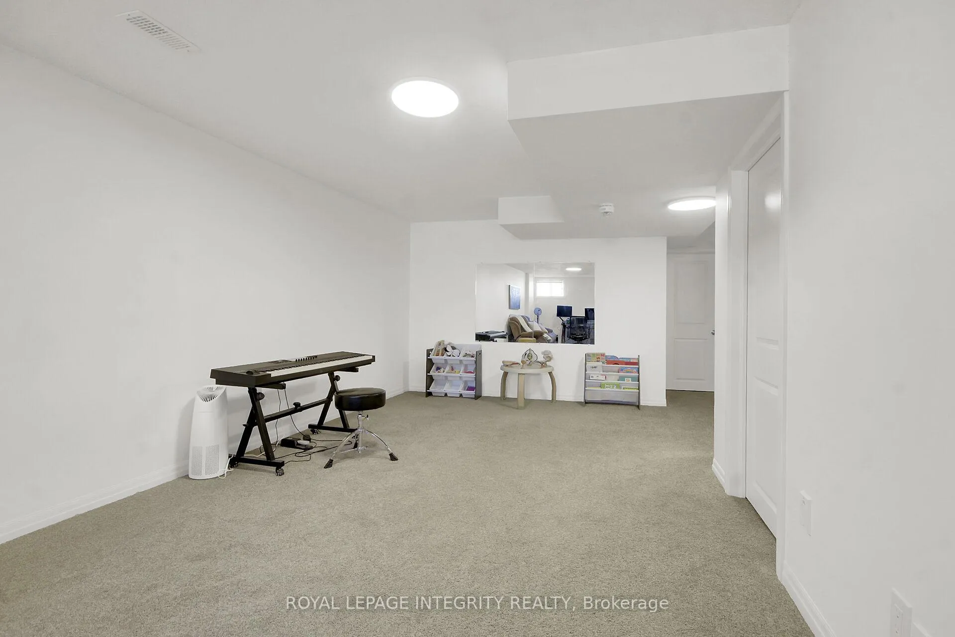 Photo 34 of 310 Broadridge Crescent, Ottawa, Mer Bleue/Bradley Estates/Anderson Park — HOMEH