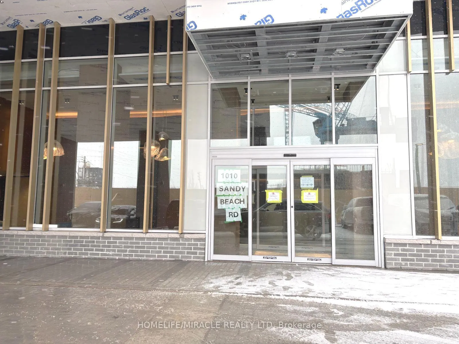 Photo 3 of Unit 415, 1010 Sandy Beach Road, Pickering, Bay Ridges — HOMEH