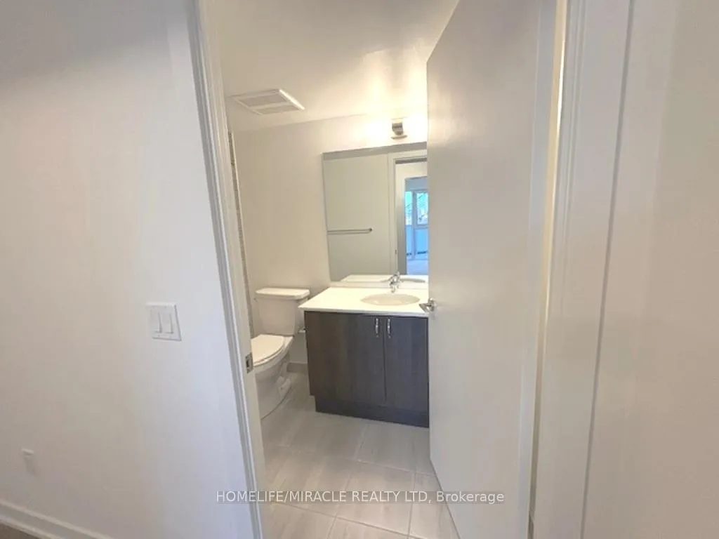 Photo 18 of Unit 415, 1010 Sandy Beach Road, Pickering, Bay Ridges — HOMEH