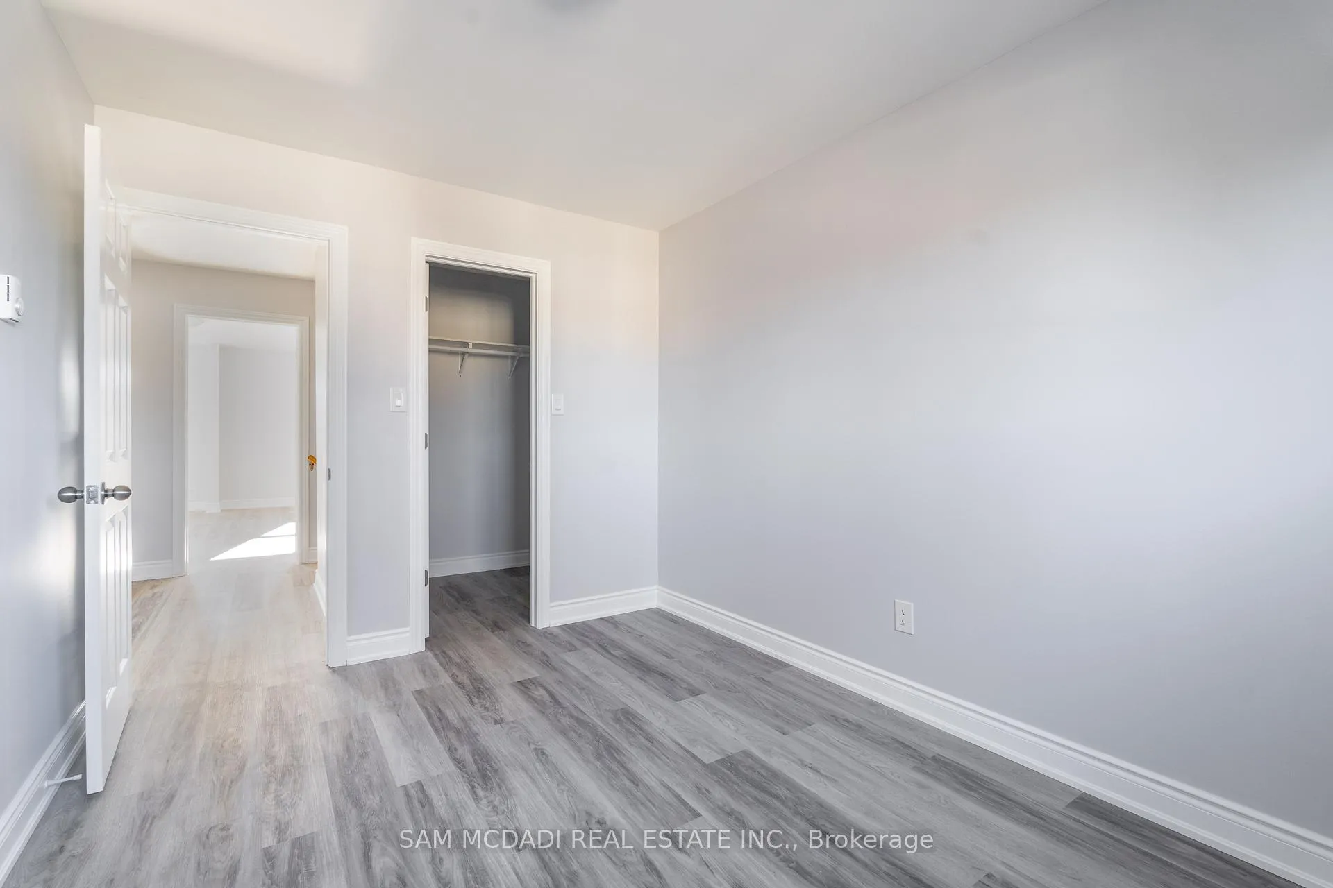 Photo 17 of 9 Birchfield Drive, Clarington, Courtice — HOMEH