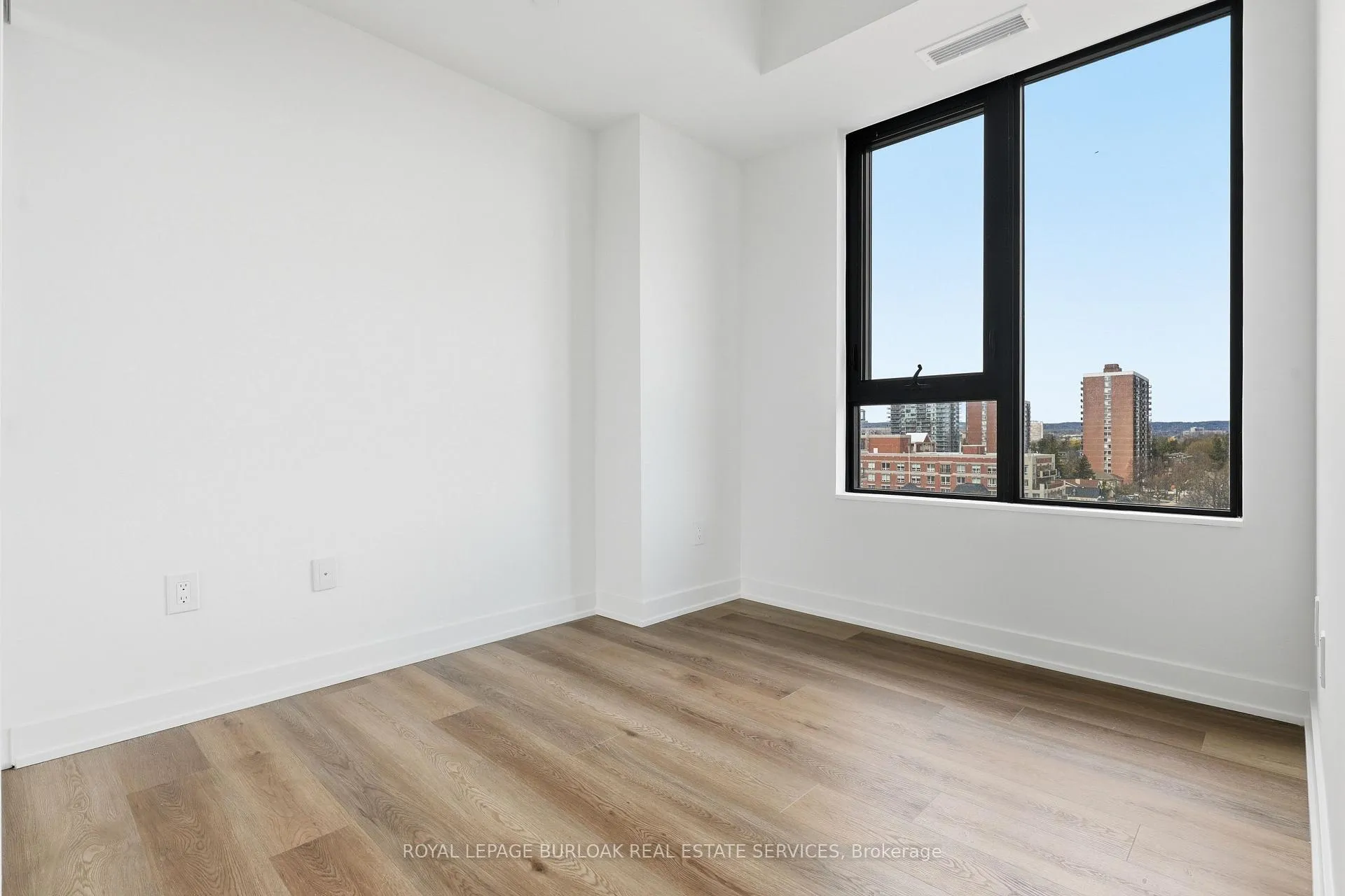 Photo 13 of Unit 609, 2075 Lakeshore Road, Burlington, Brant — HOMEH