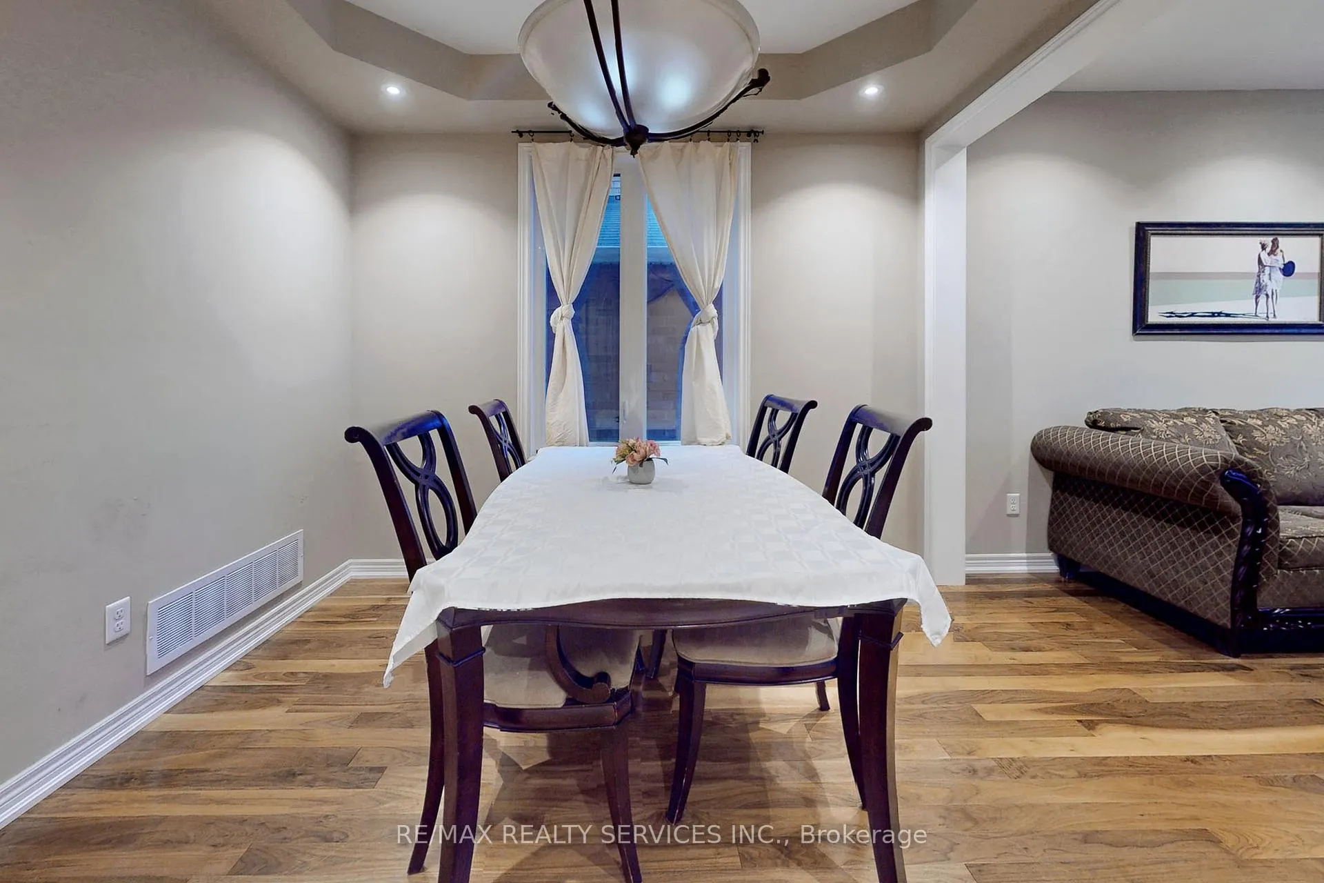 Photo 8 of 41 Amaranth Crescent, Brampton, Northwest Sandalwood Parkway — HOMEH