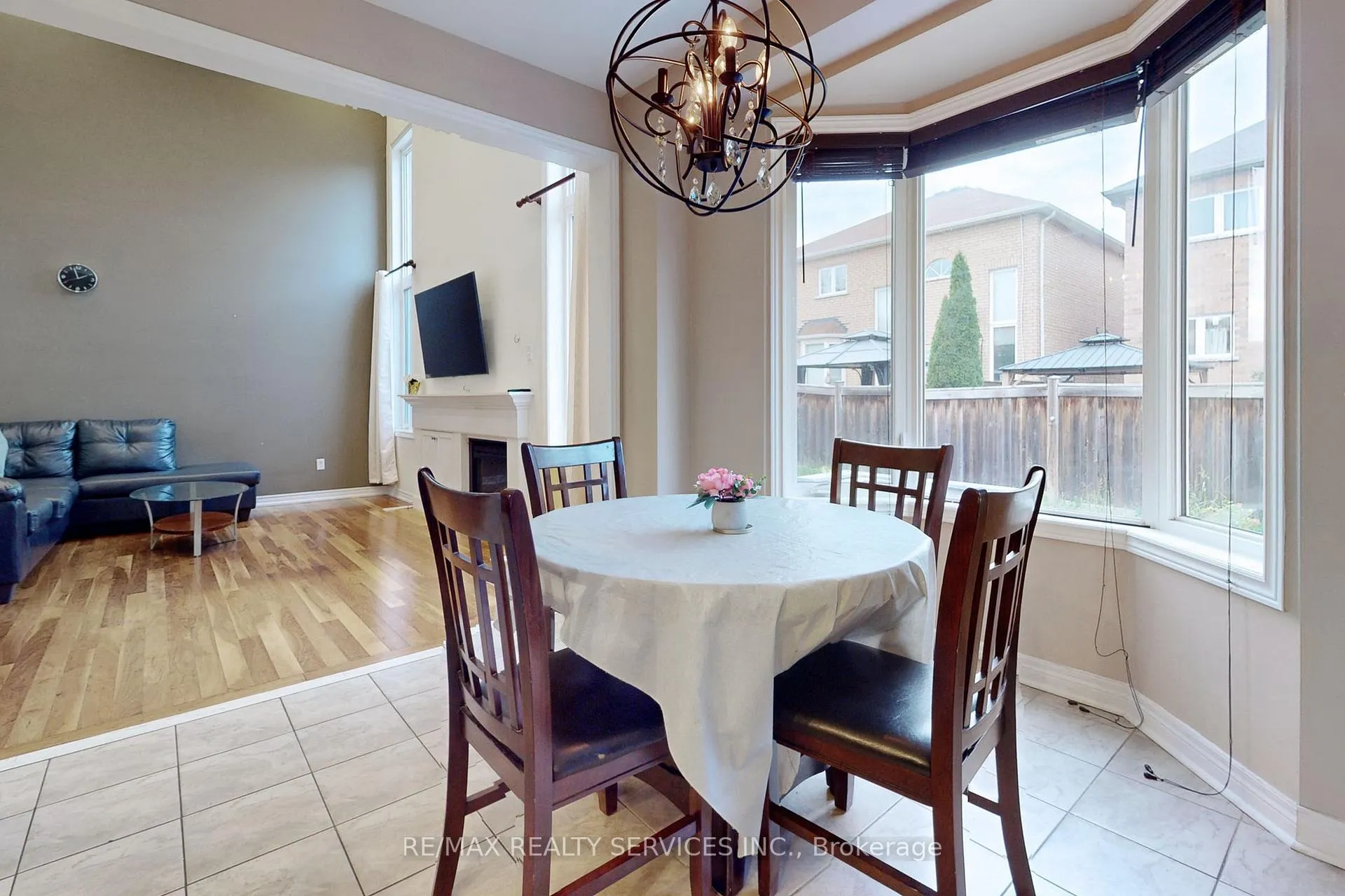 Photo 17 of 41 Amaranth Crescent, Brampton, Northwest Sandalwood Parkway — HOMEH