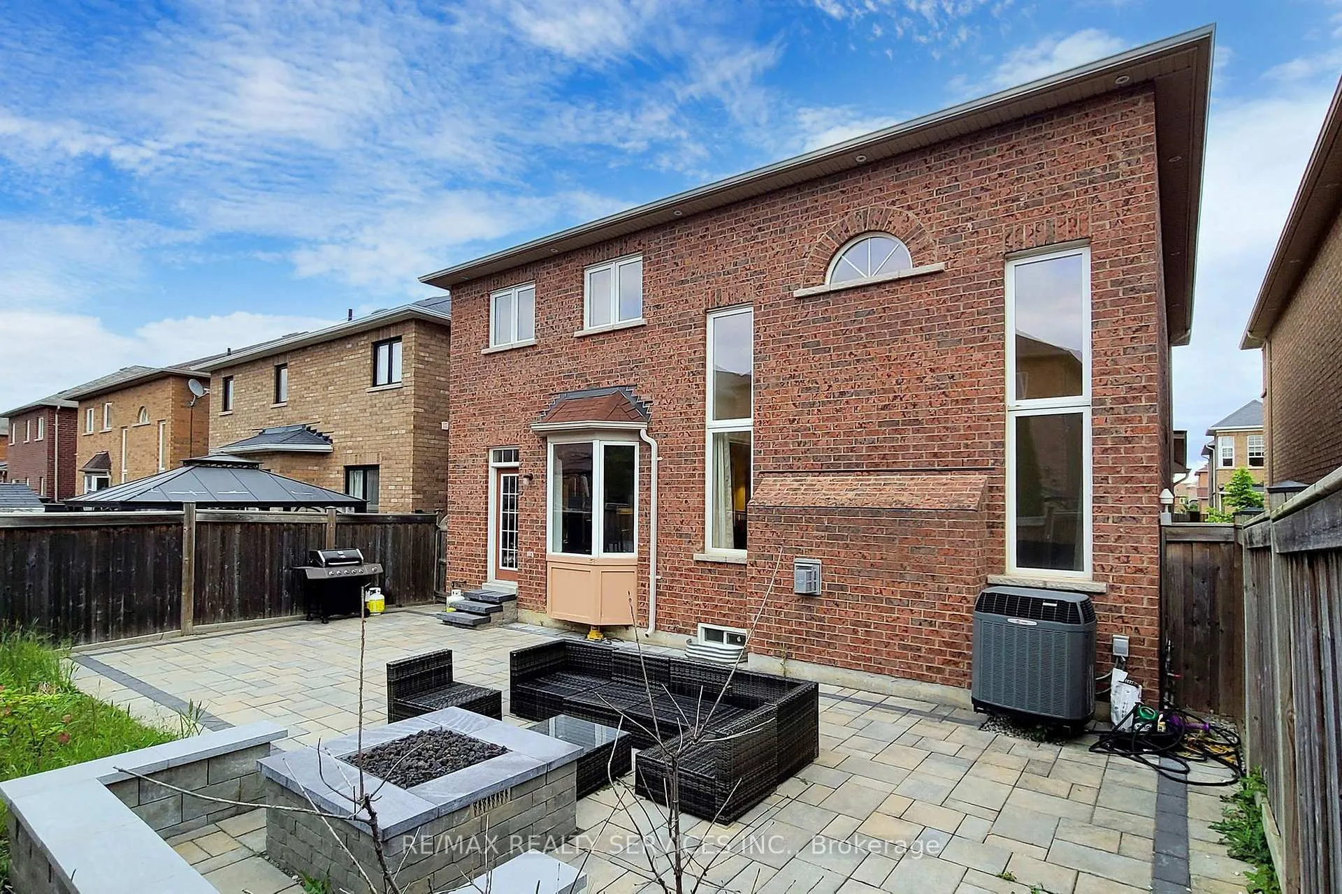 Photo 35 of 41 Amaranth Crescent, Brampton, Northwest Sandalwood Parkway — HOMEH