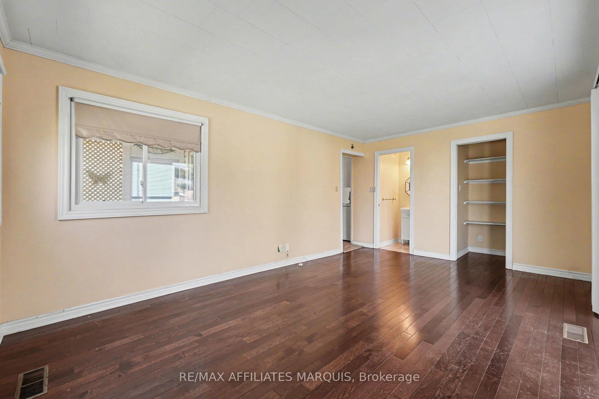 Photo 19 of 44 Cornelia Street E, Smiths Falls — HOMEH