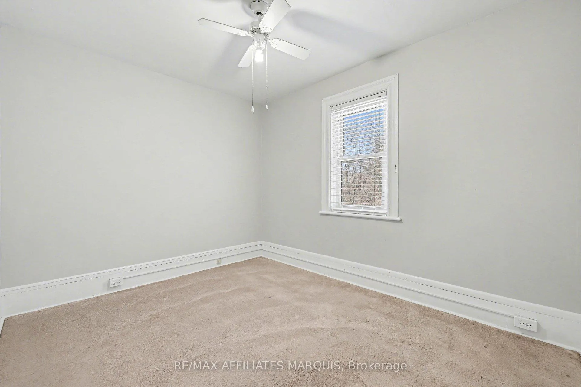 Photo 25 of 44 Cornelia Street E, Smiths Falls — HOMEH