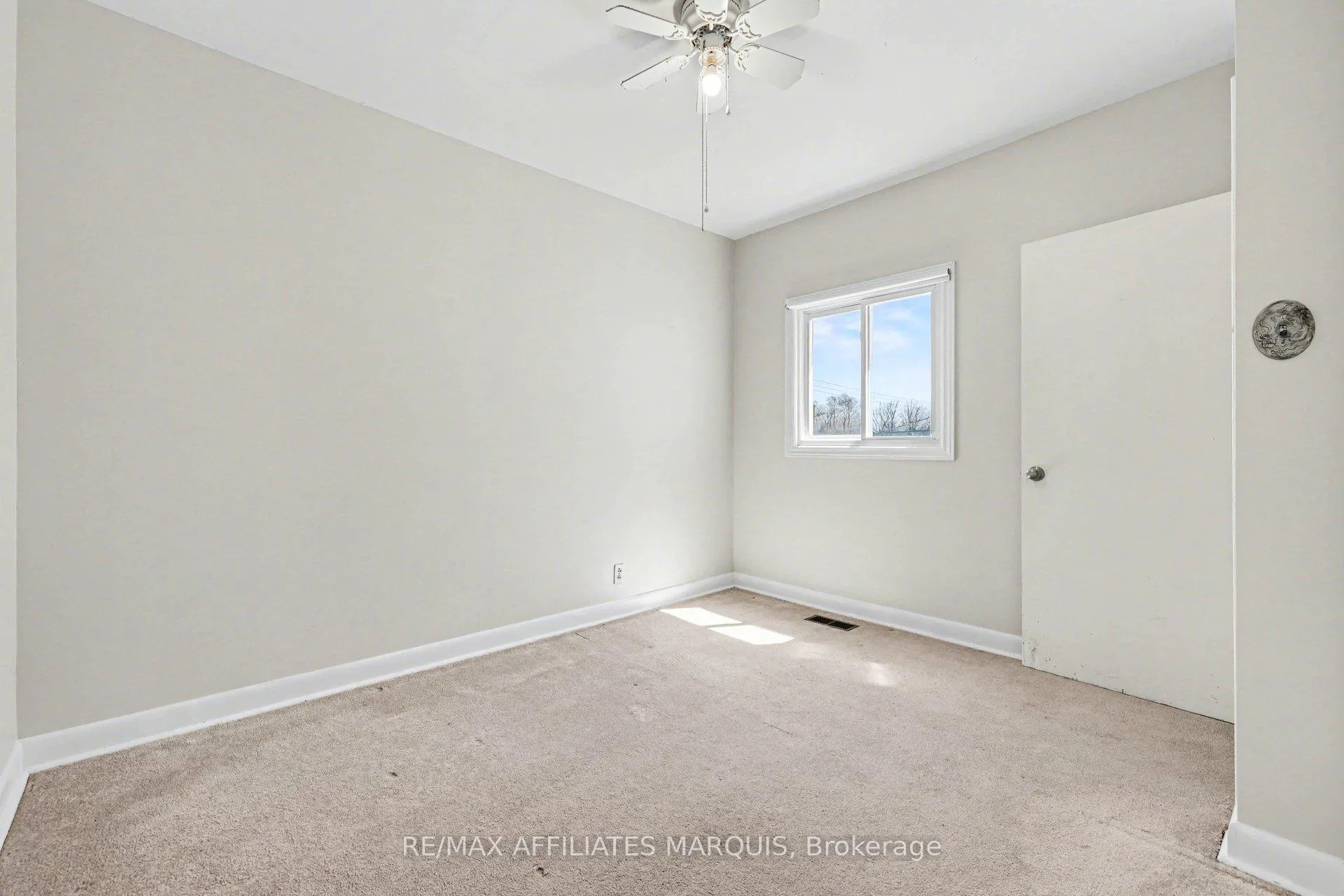 Photo 29 of 44 Cornelia Street E, Smiths Falls — HOMEH