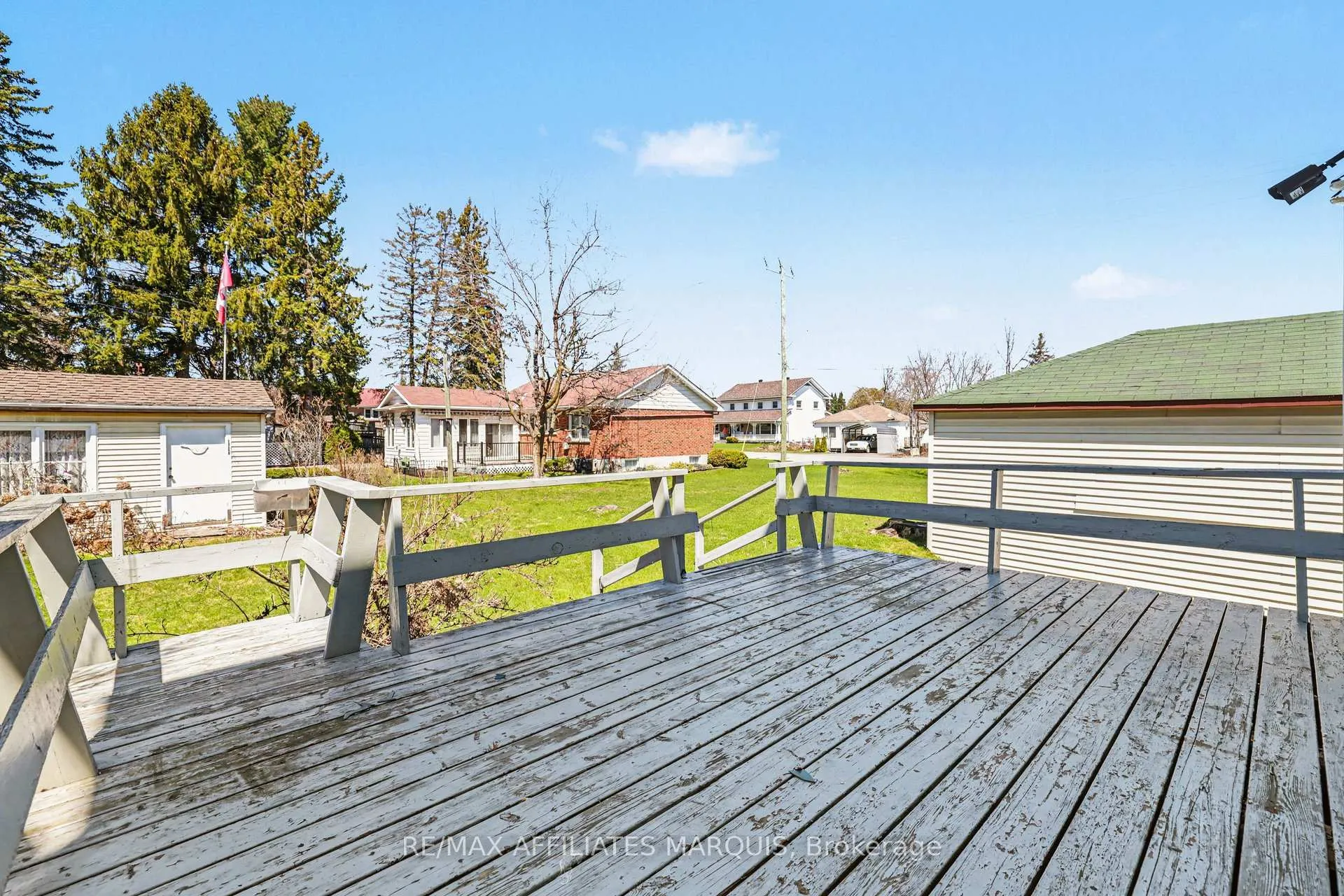 Photo 33 of 44 Cornelia Street E, Smiths Falls — HOMEH