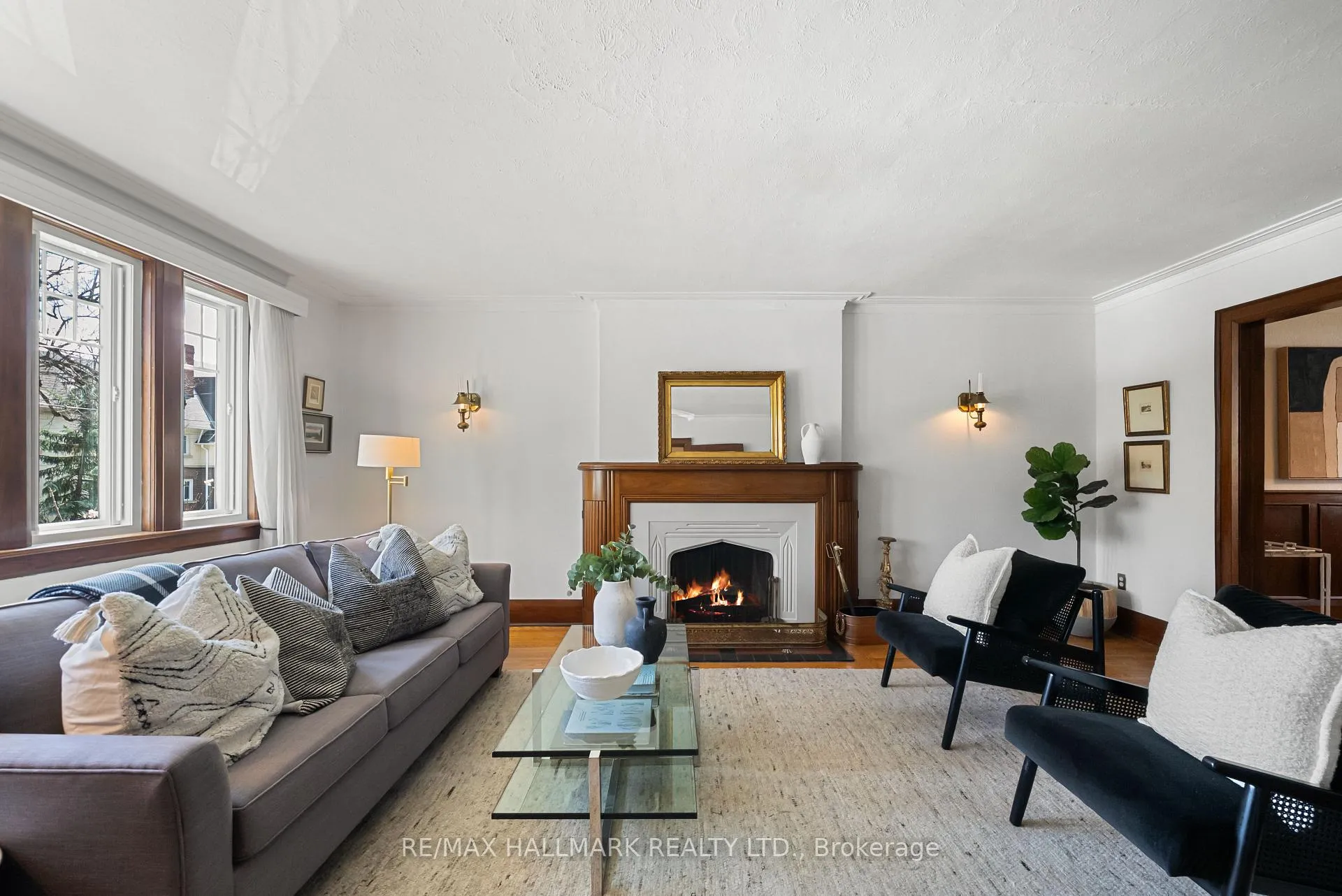 Photo 4 of 814 Duplex Avenue, Toronto, Lawrence Park South — HOMEH