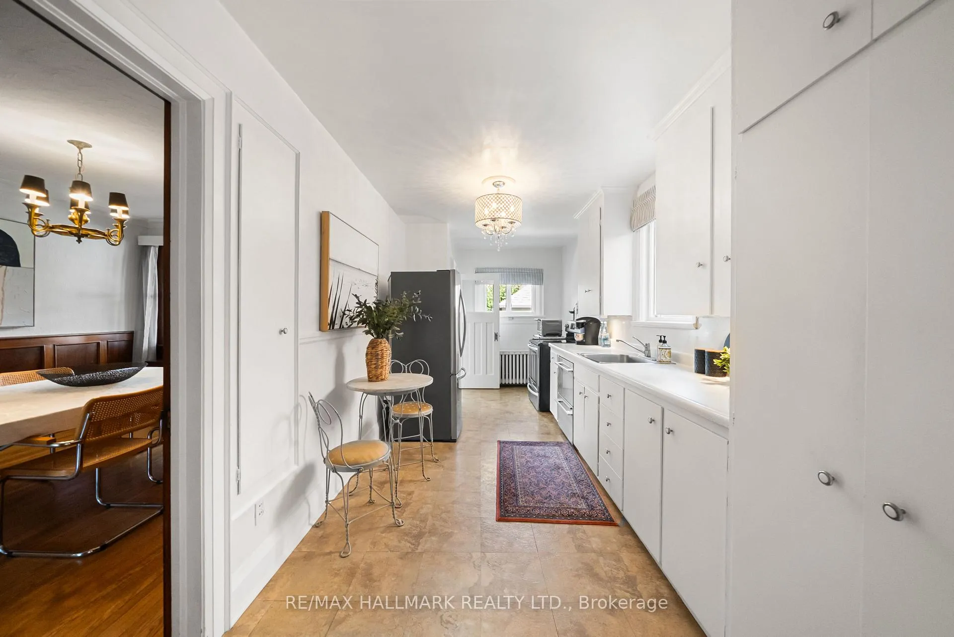 Photo 13 of 814 Duplex Avenue, Toronto, Lawrence Park South — HOMEH