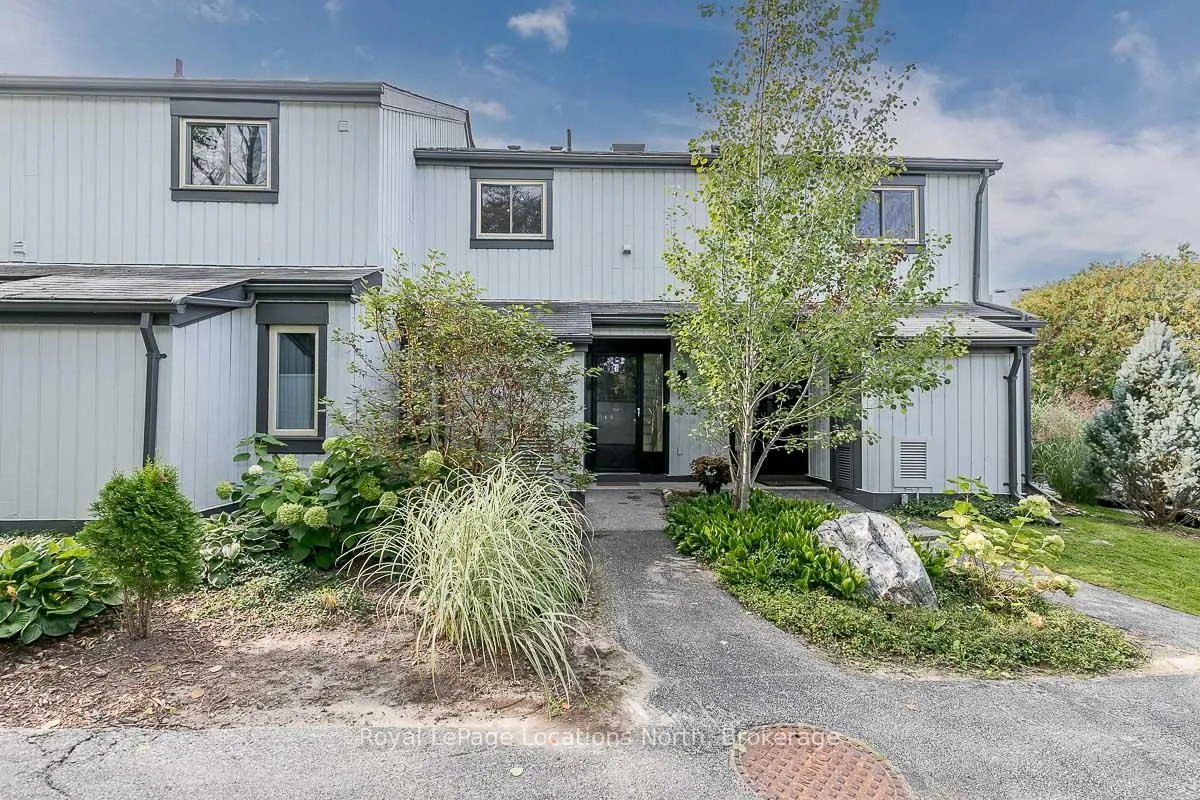 Photo 5 of Unit 415, 14 Dawson Drive, Collingwood — HOMEH