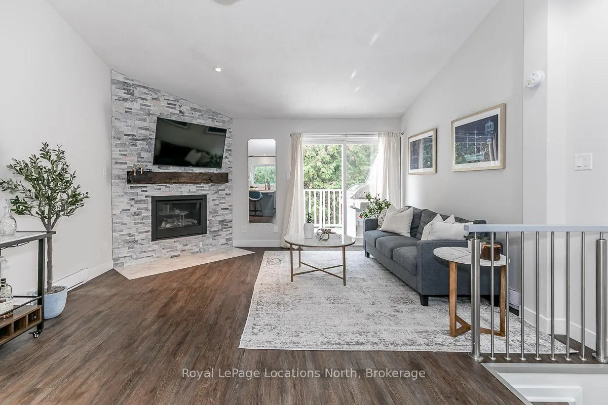 Photo 14 of Unit 415, 14 Dawson Drive, Collingwood — HOMEH