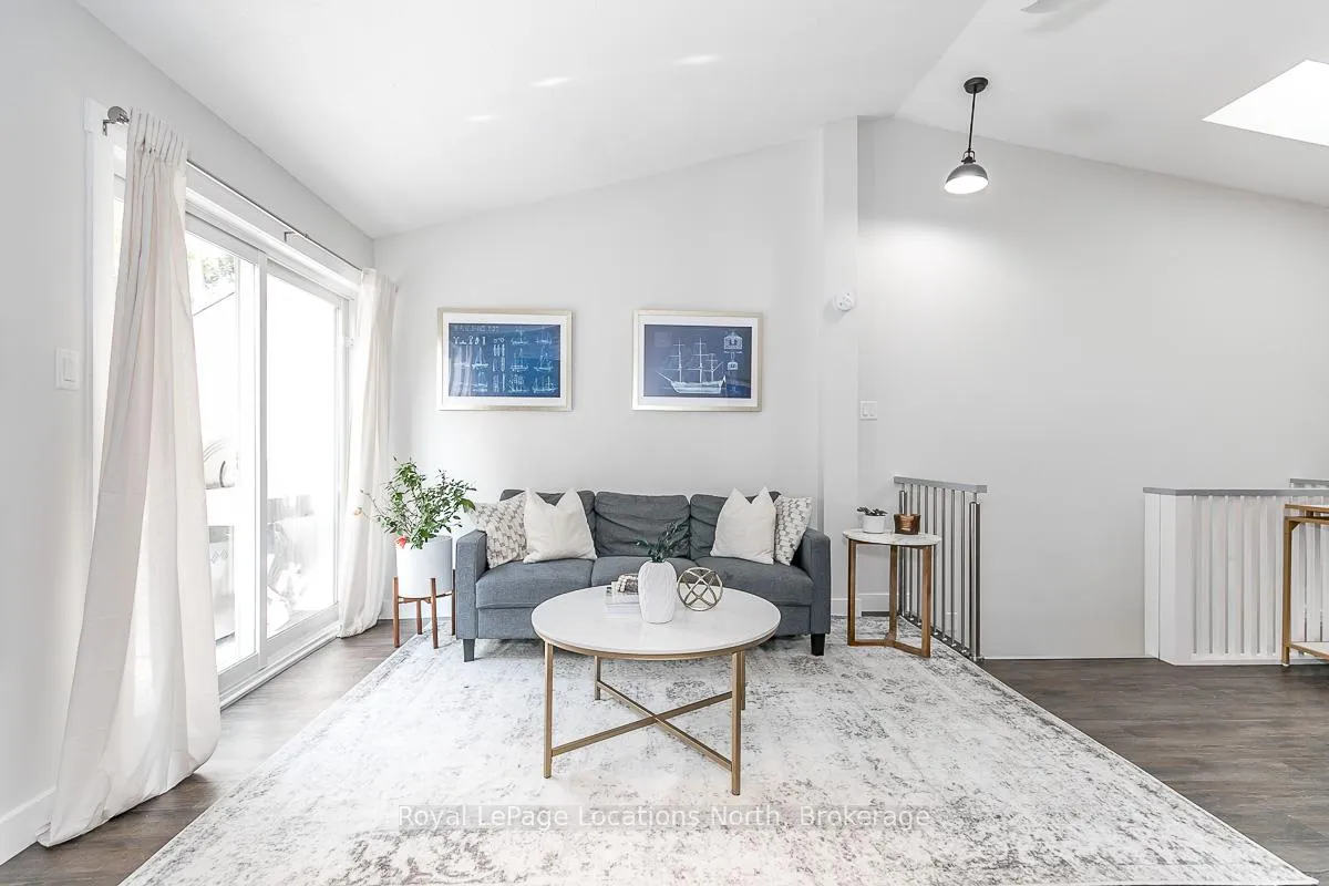 Photo 16 of Unit 415, 14 Dawson Drive, Collingwood — HOMEH