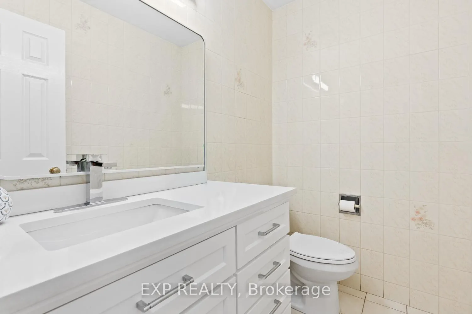 Photo 14 of Unit Main, 61 Dundee Crescent, Markham, Village Green-South Unionville — HOMEH