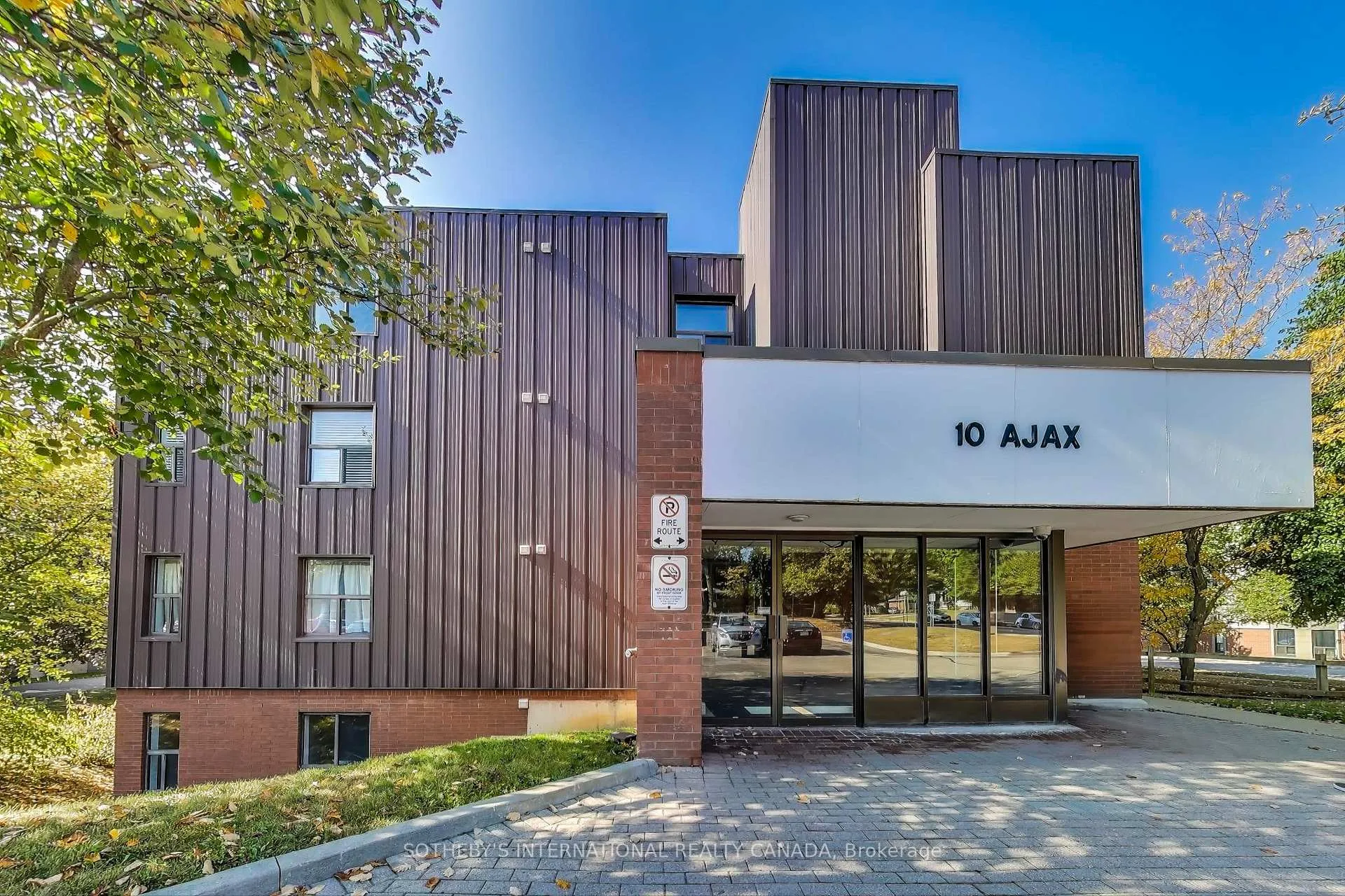 Photo 1 of Unit 104, 10 Ajax Street, Guelph, Junction/Onward Willow — HOMEH