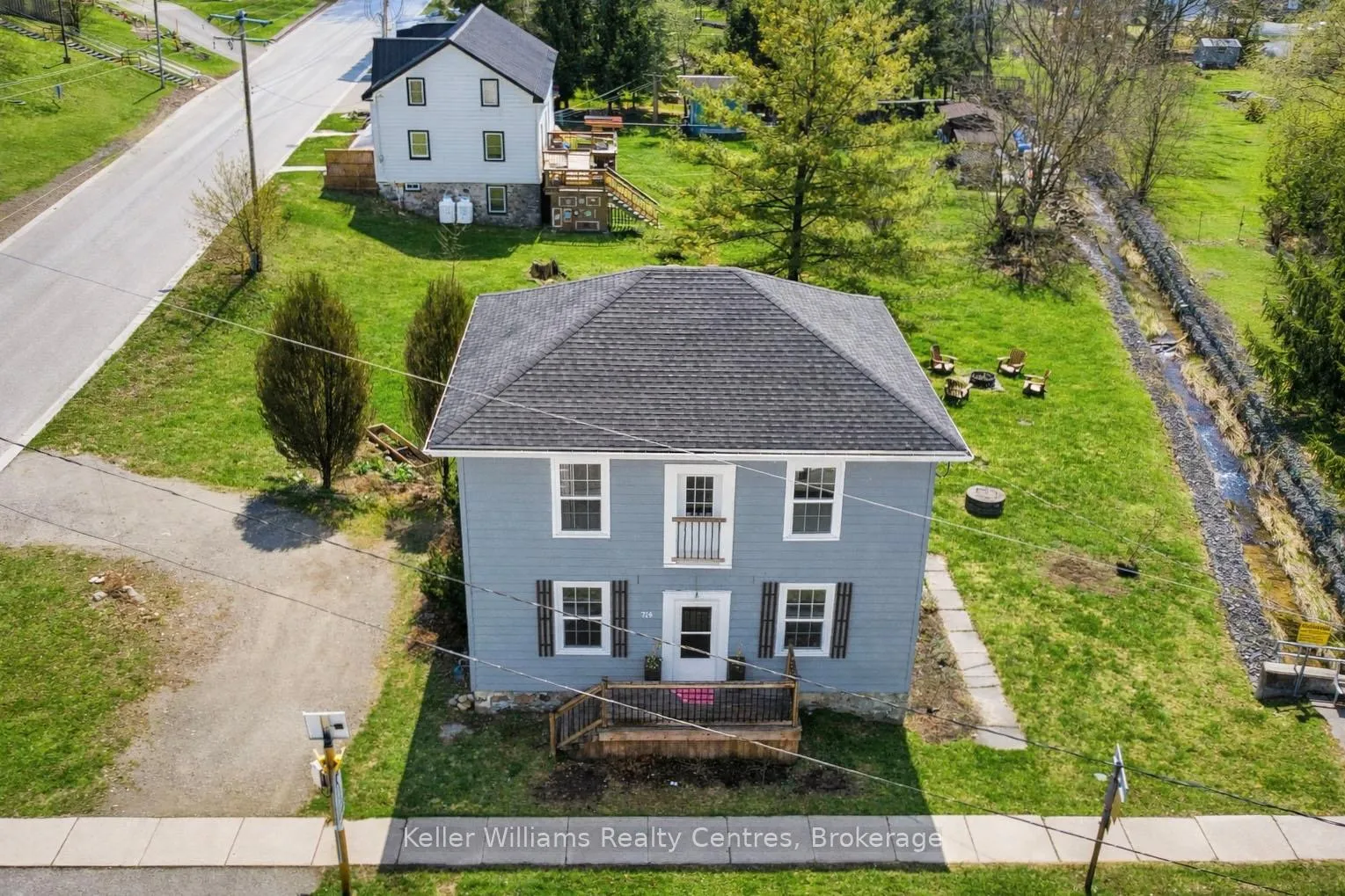 Photo 2 of 714 Queen Street, West Grey, Neustadt — HOMEH
