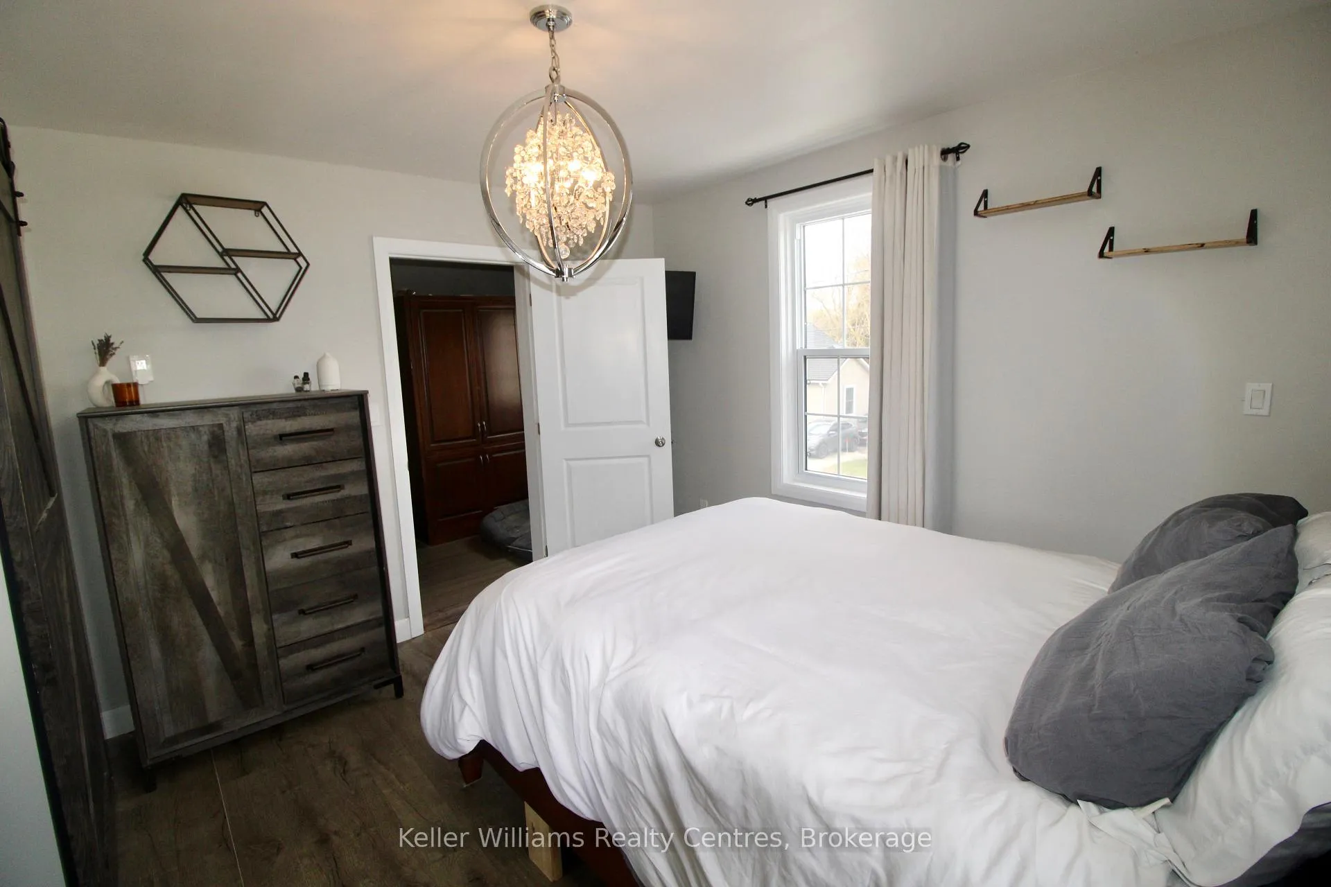 Photo 24 of 714 Queen Street, West Grey, Neustadt — HOMEH