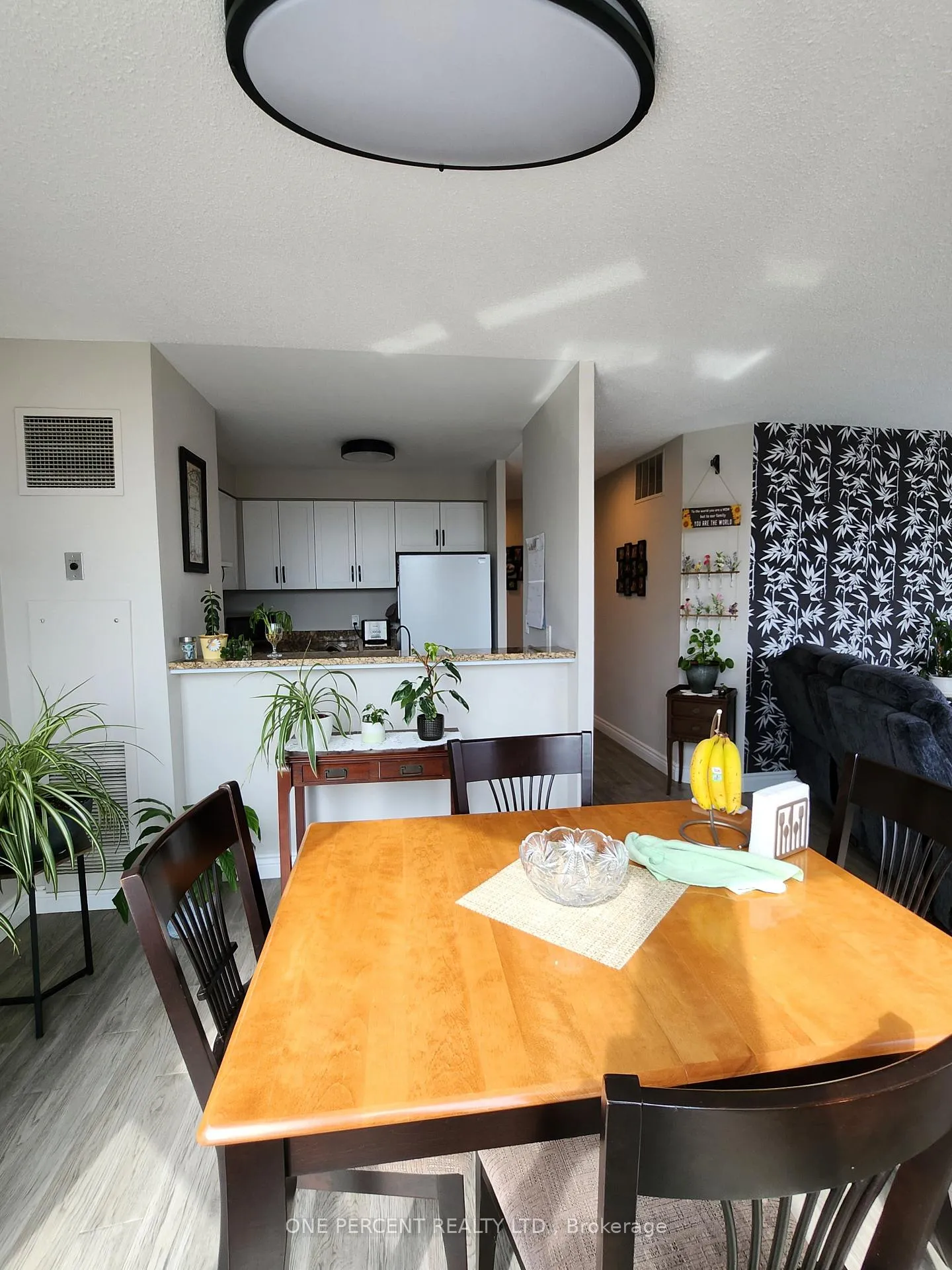 Photo 2 of Unit 311, 150 Dunlop Street E, Barrie, City Centre — HOMEH
