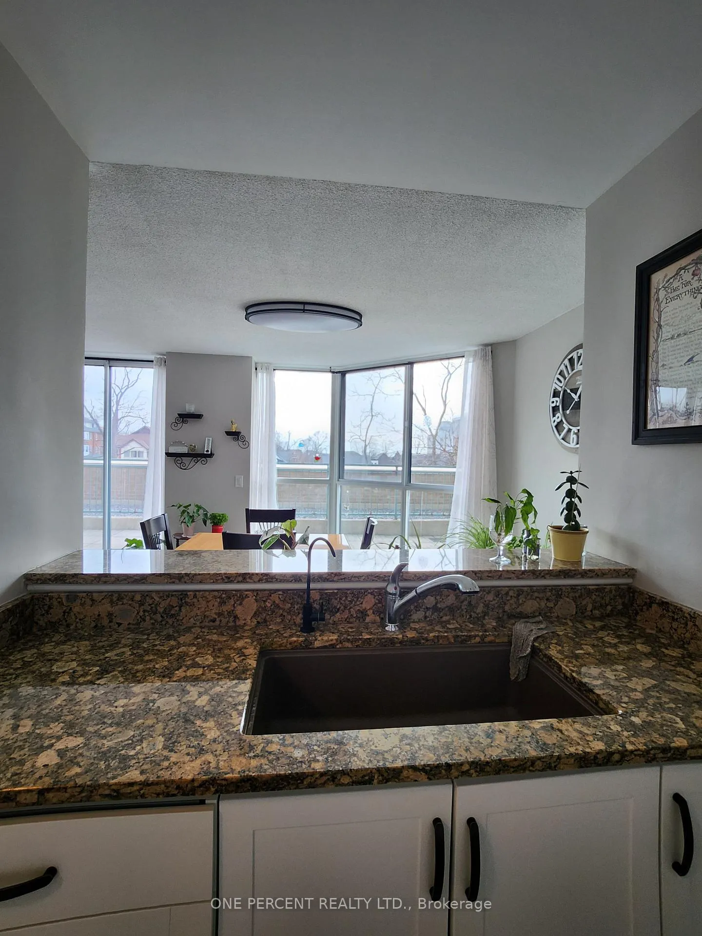 Photo 8 of Unit 311, 150 Dunlop Street E, Barrie, City Centre — HOMEH
