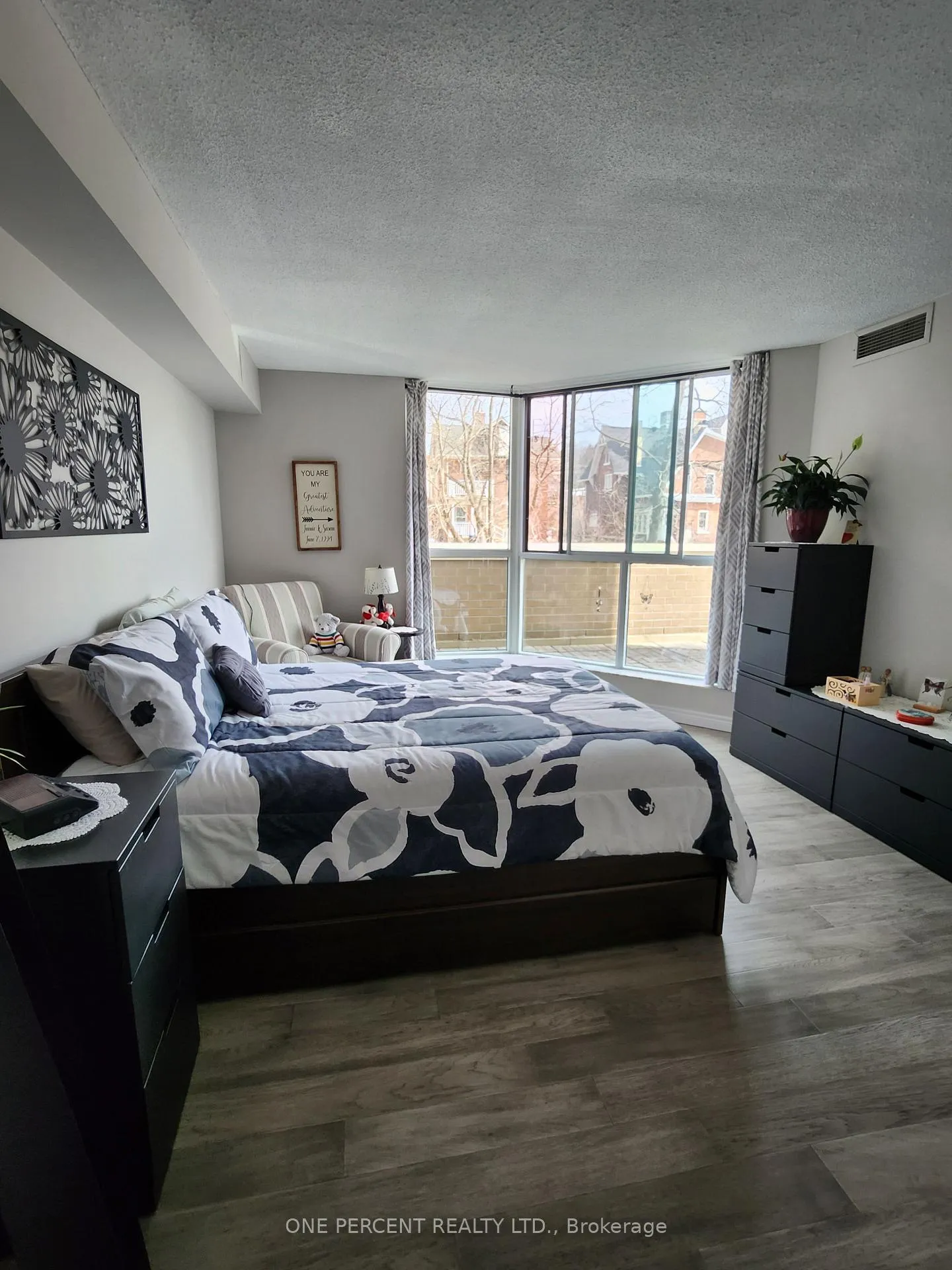 Photo 16 of Unit 311, 150 Dunlop Street E, Barrie, City Centre — HOMEH
