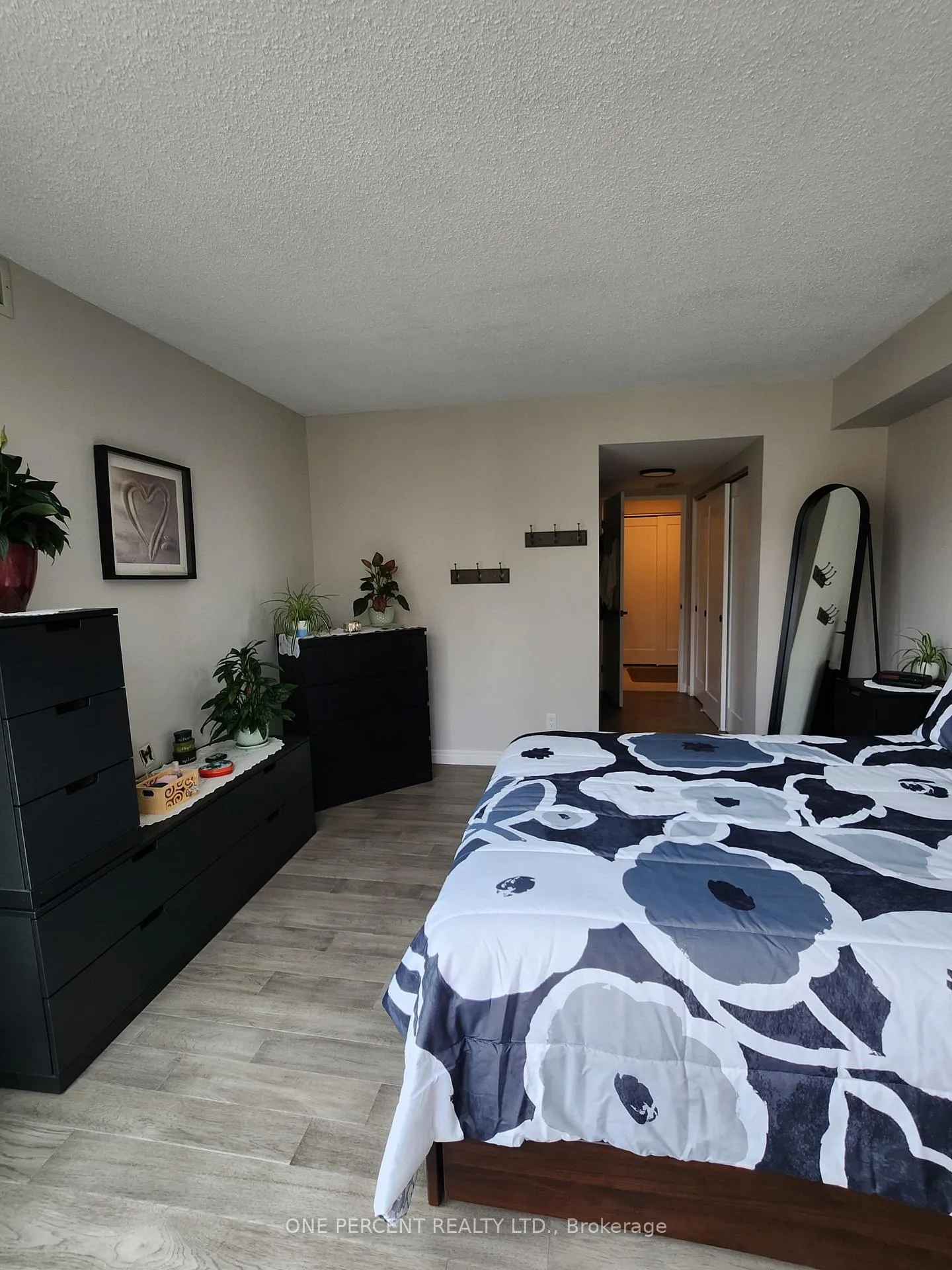 Photo 17 of Unit 311, 150 Dunlop Street E, Barrie, City Centre — HOMEH