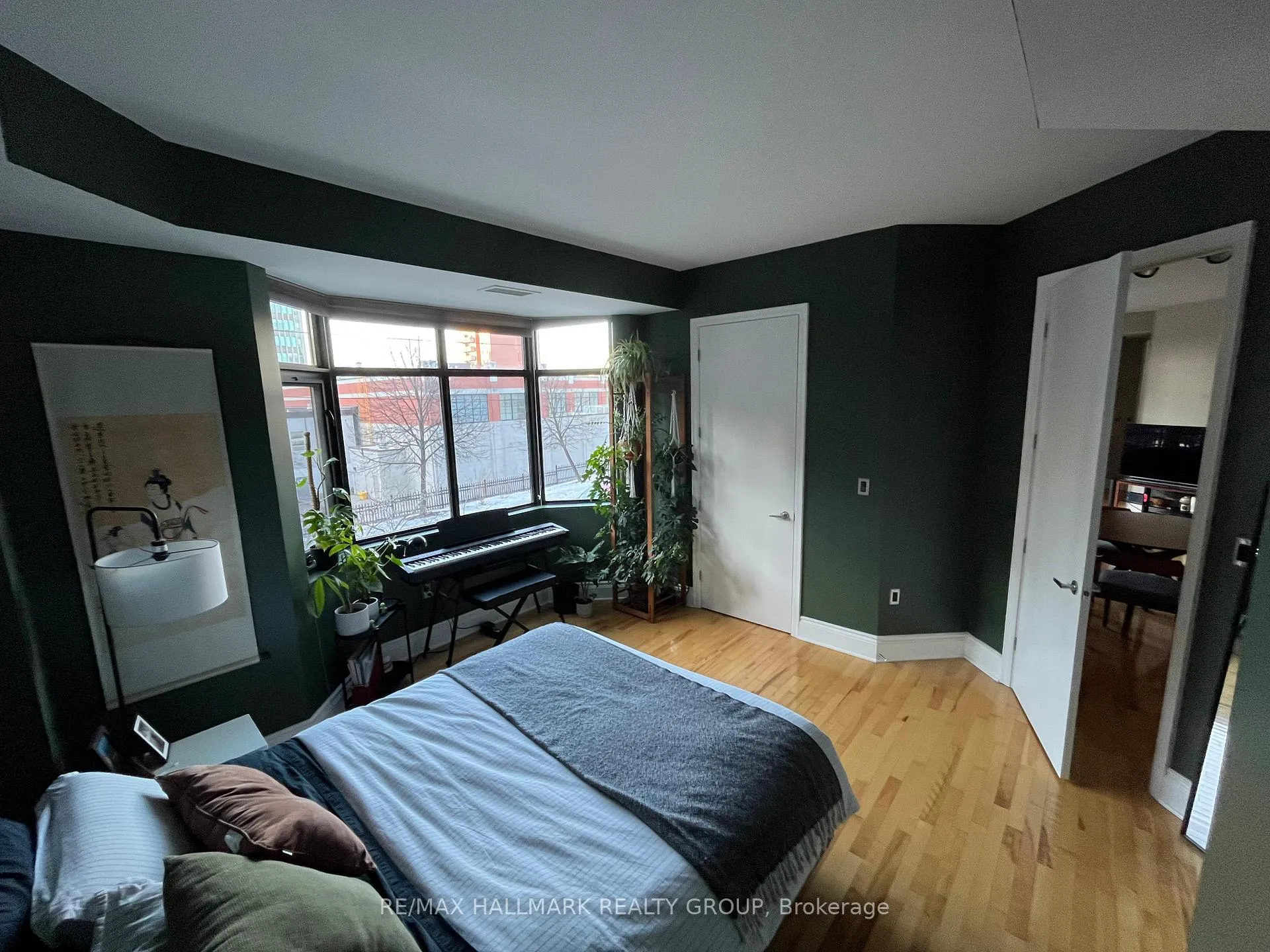 Photo 6 of Unit 208, 260 Besserer Street, Ottawa, Sandy Hill — HOMEH
