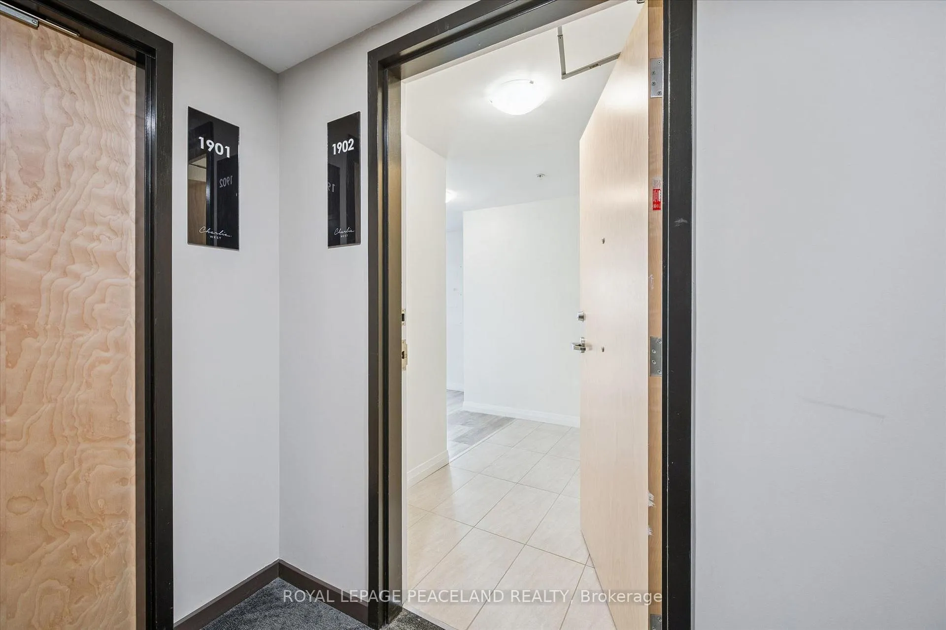 Photo 7 of Unit 1902, 60 charles Street W, Kitchener — HOMEH