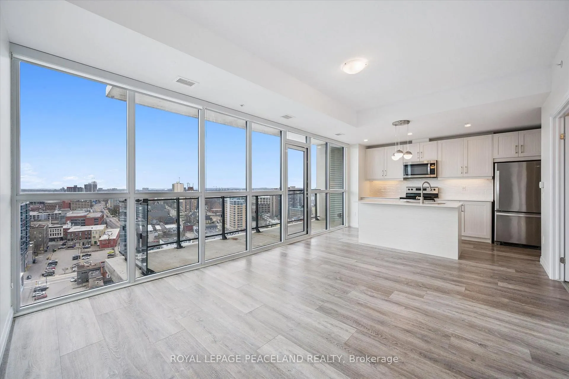 Photo 16 of Unit 1902, 60 charles Street W, Kitchener — HOMEH