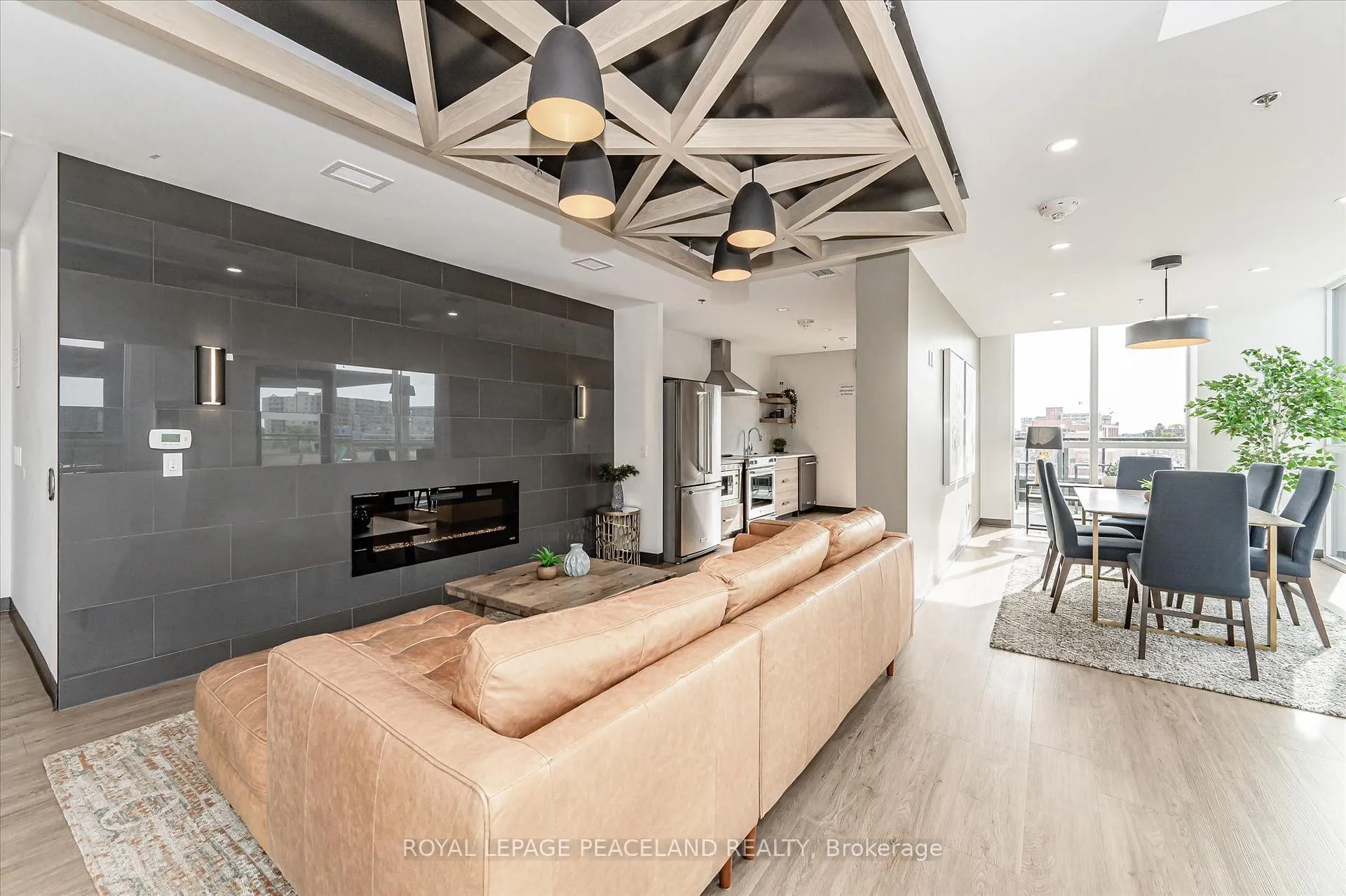Photo 36 of Unit 1902, 60 charles Street W, Kitchener — HOMEH