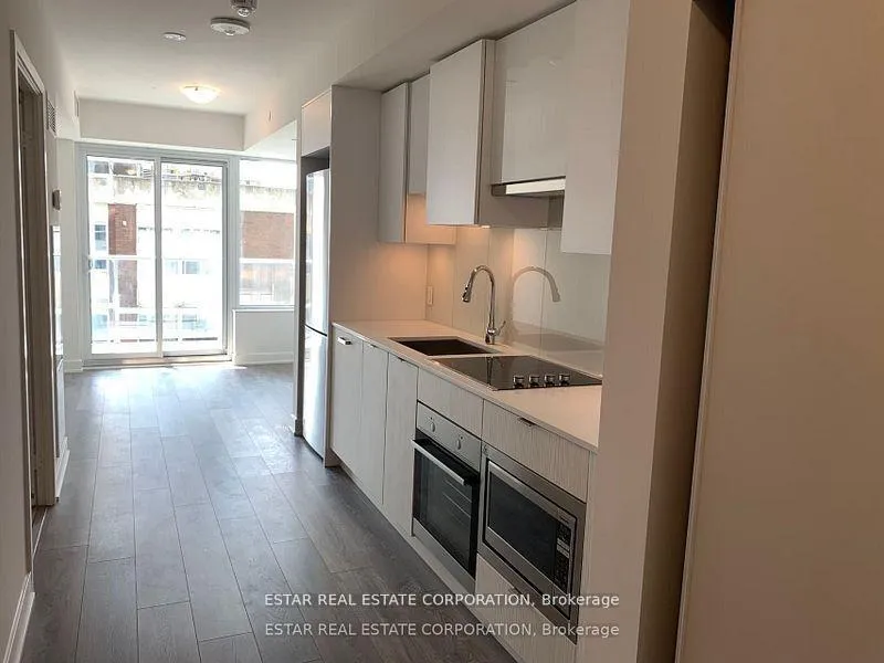 Photo 4 of Unit 2007, 195 Redpath Avenue, Toronto, Mount Pleasant West — HOMEH