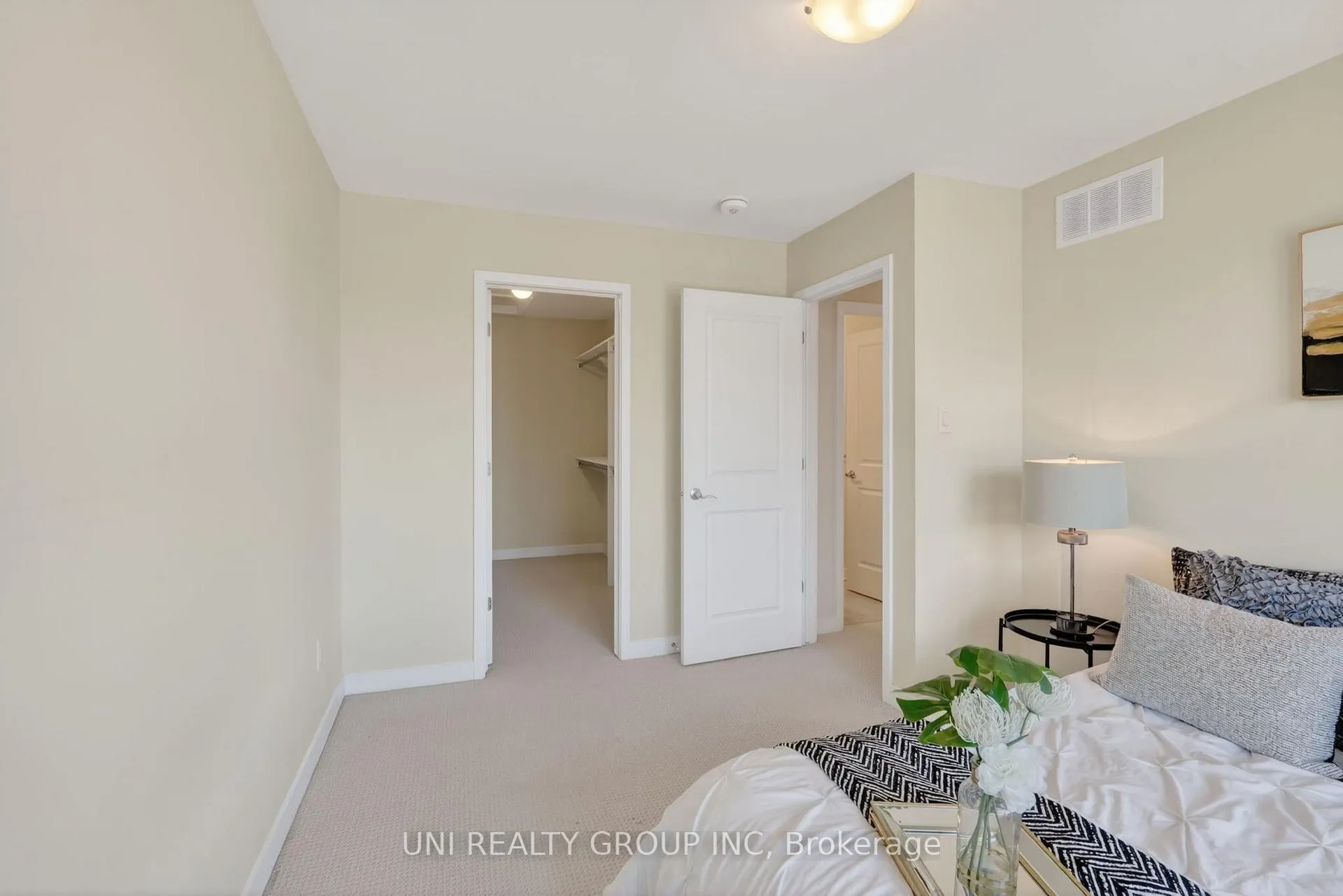 Photo 22 of 184 Visor Private, Ottawa, Kanata - Emerald Meadows/Trailwest — HOMEH