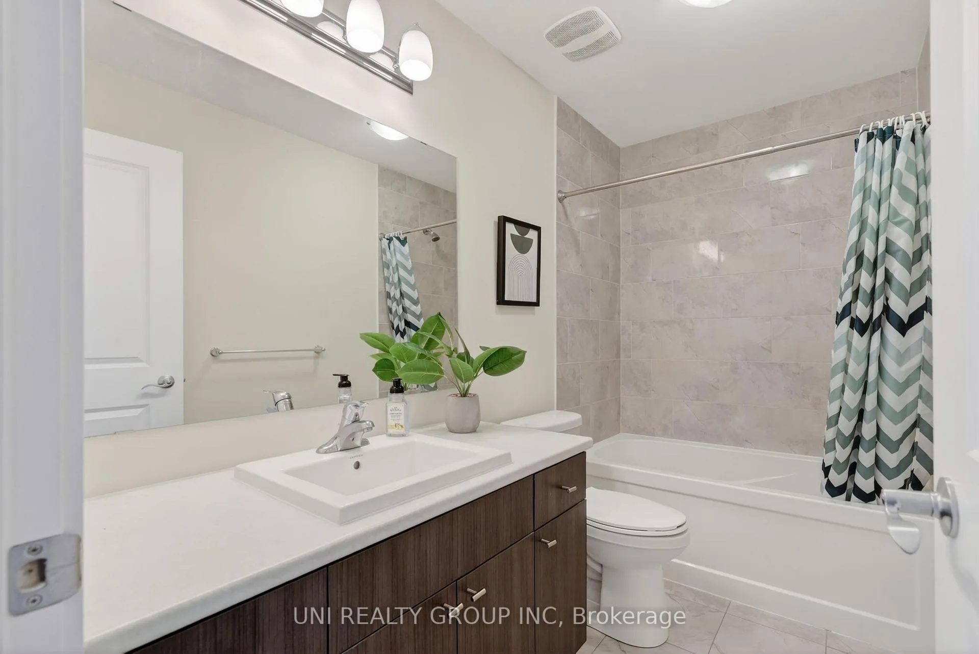 Photo 24 of 184 Visor Private, Ottawa, Kanata - Emerald Meadows/Trailwest — HOMEH