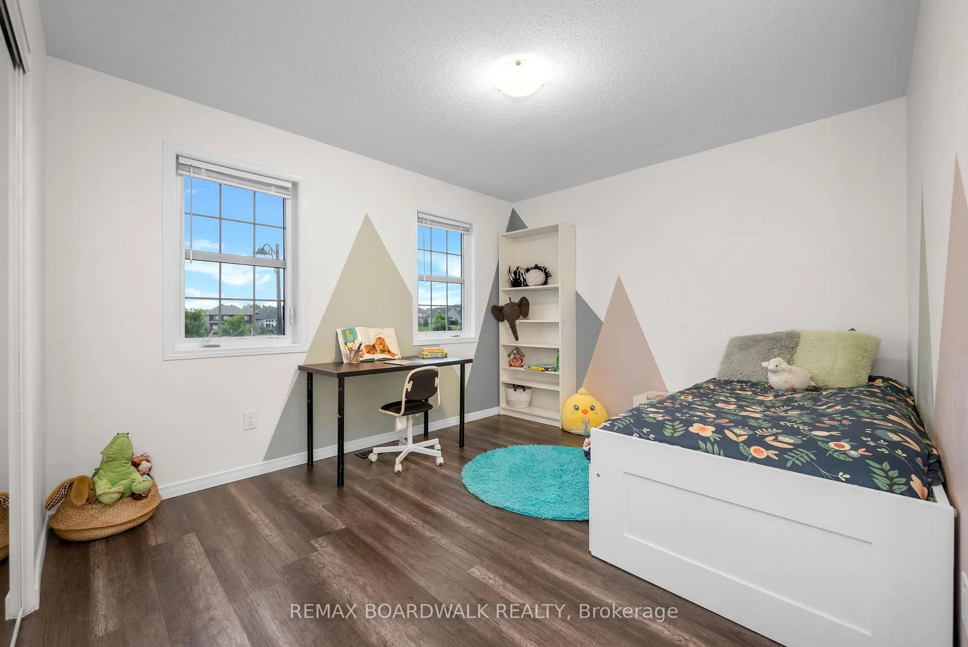 Photo 39 of 302 Haliburton Heights, Ottawa, Kanata - Emerald Meadows/Trailwest — HOMEH