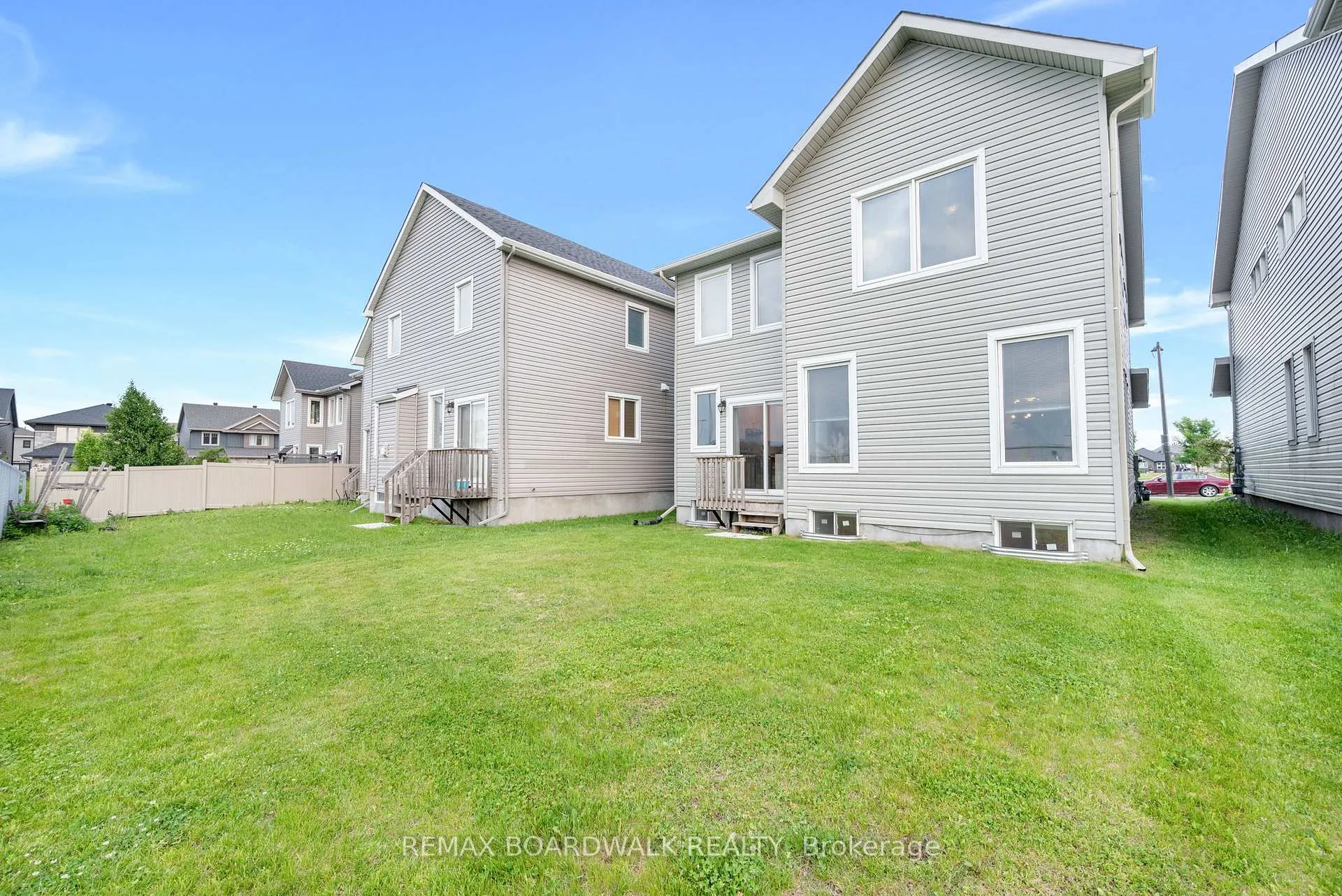 Photo 49 of 302 Haliburton Heights, Ottawa, Kanata - Emerald Meadows/Trailwest — HOMEH