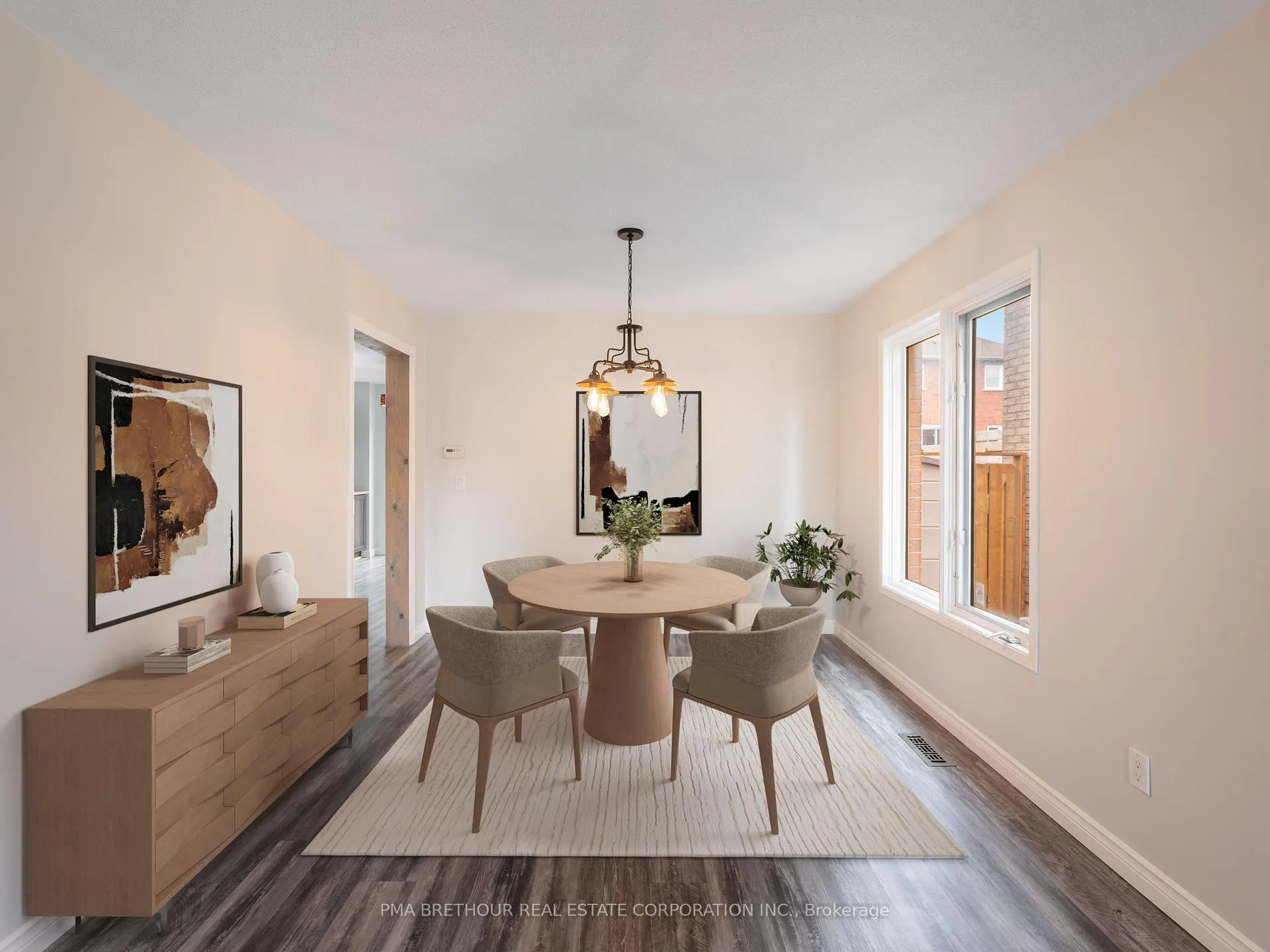 Photo 6 of 110 White Pine Crescent, Pickering, Highbush — HOMEH