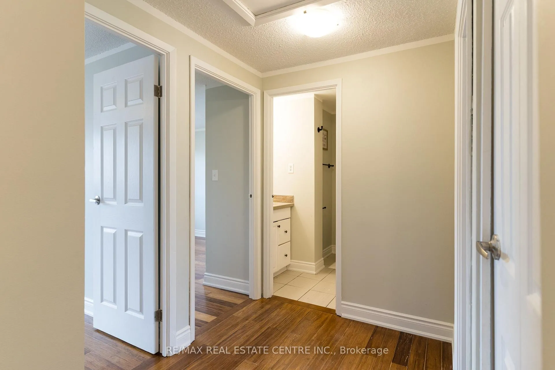 Photo 20 of Unit 3, 85 Albright Road, Hamilton, Vincent — HOMEH