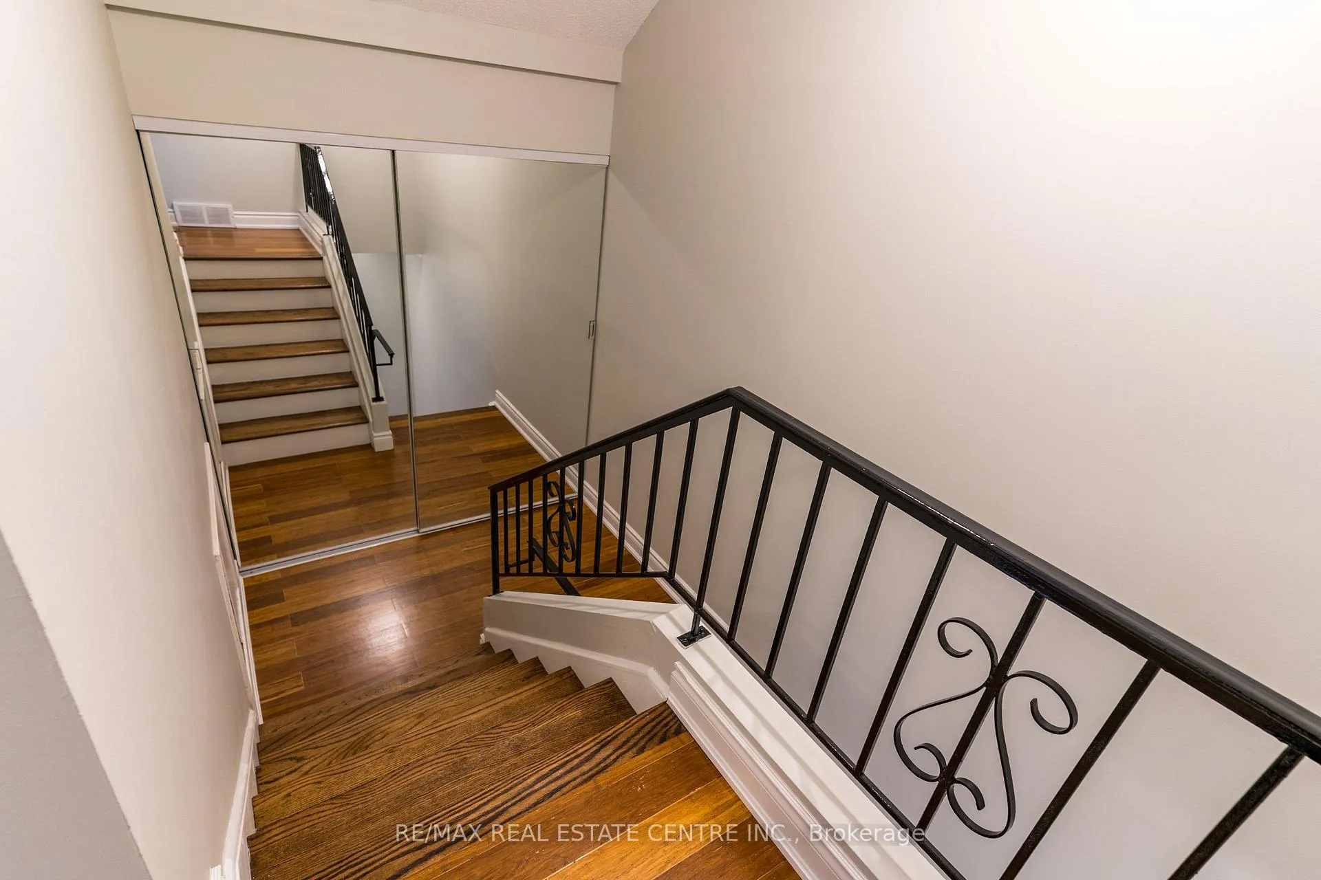 Photo 21 of Unit 3, 85 Albright Road, Hamilton, Vincent — HOMEH