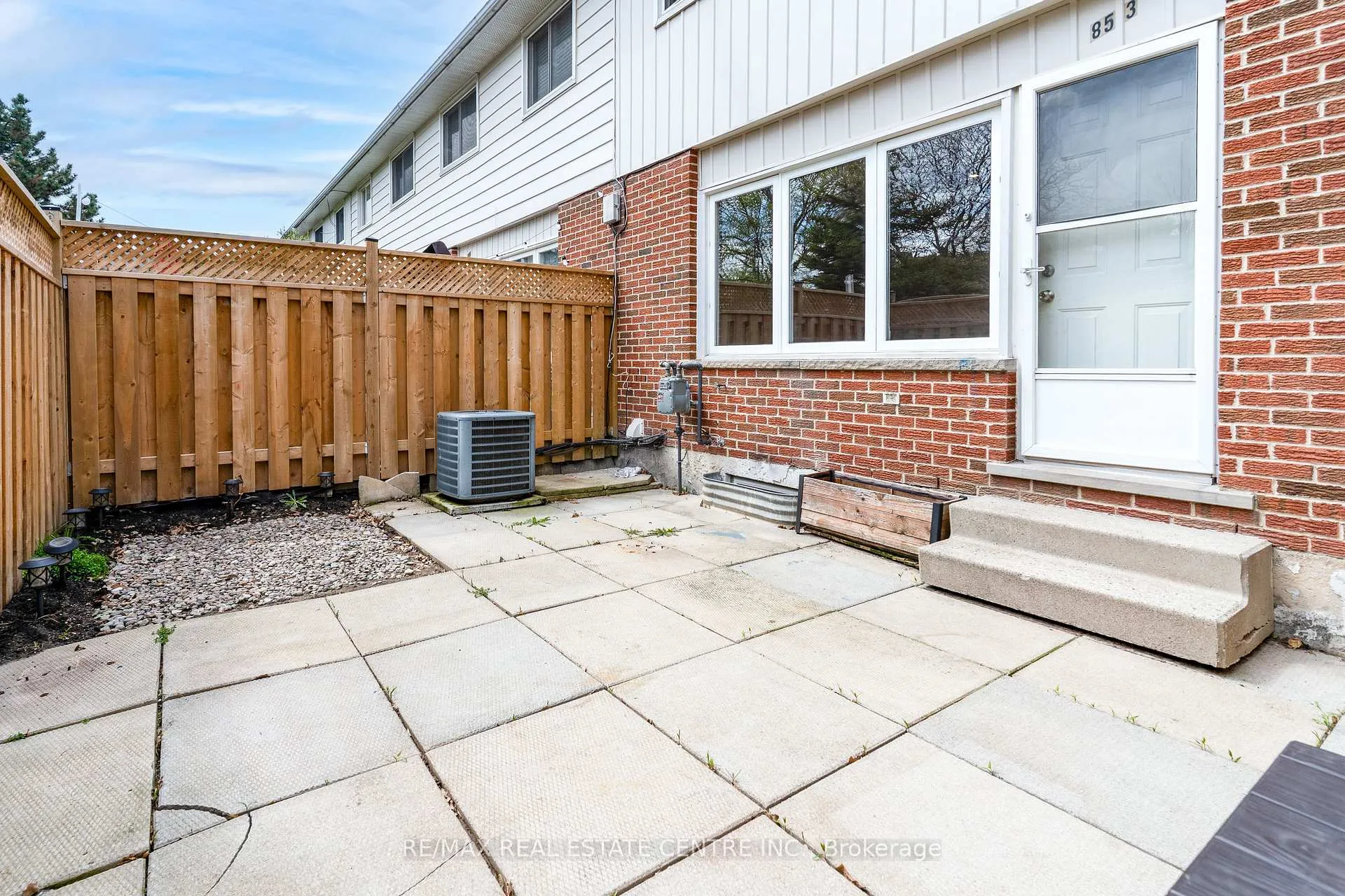 Photo 26 of Unit 3, 85 Albright Road, Hamilton, Vincent — HOMEH
