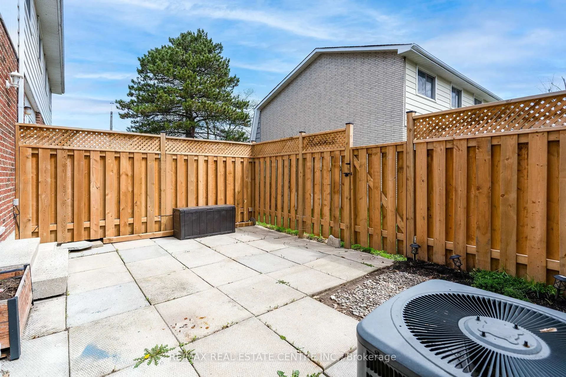 Photo 28 of Unit 3, 85 Albright Road, Hamilton, Vincent — HOMEH