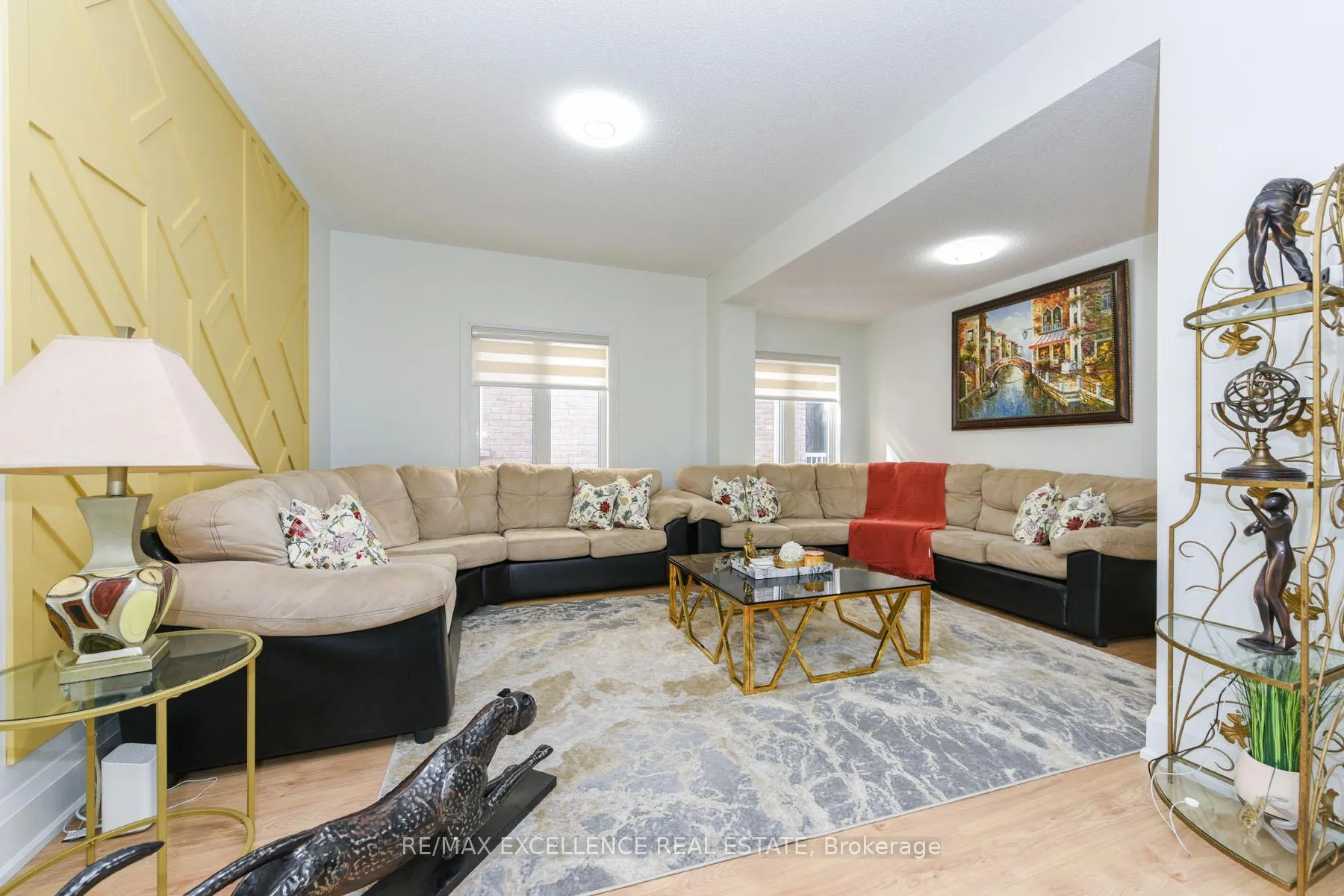 Photo 9 of 26 Fahey Drive, Brampton, Bram West — HOMEH