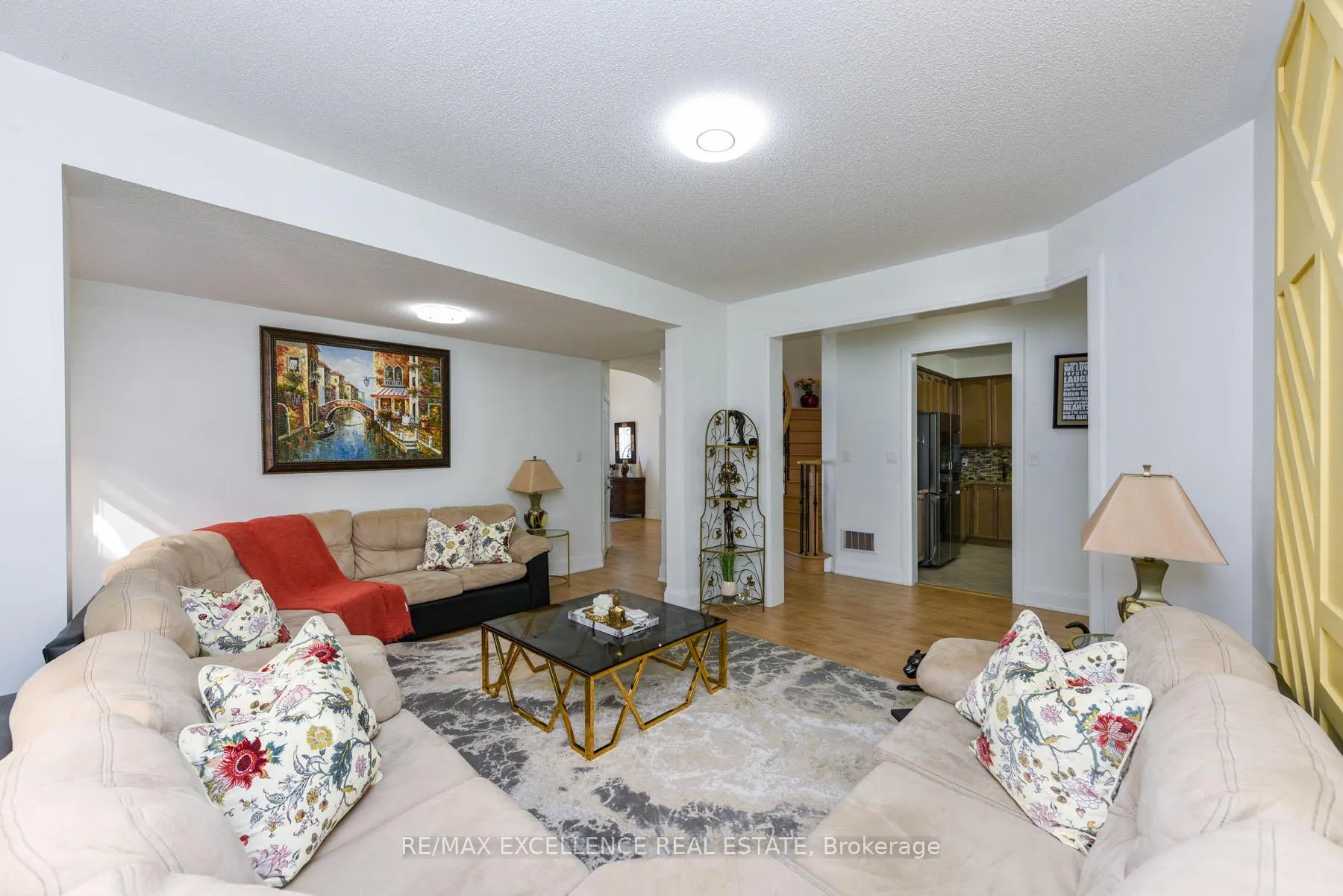 Photo 10 of 26 Fahey Drive, Brampton, Bram West — HOMEH