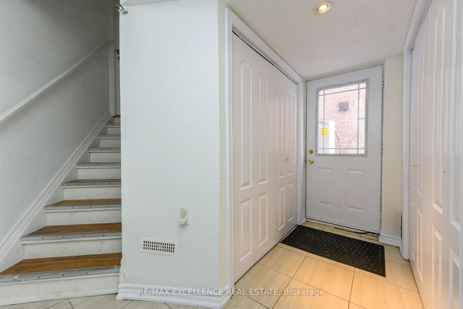 Photo 30 of 26 Fahey Drive, Brampton, Bram West — HOMEH