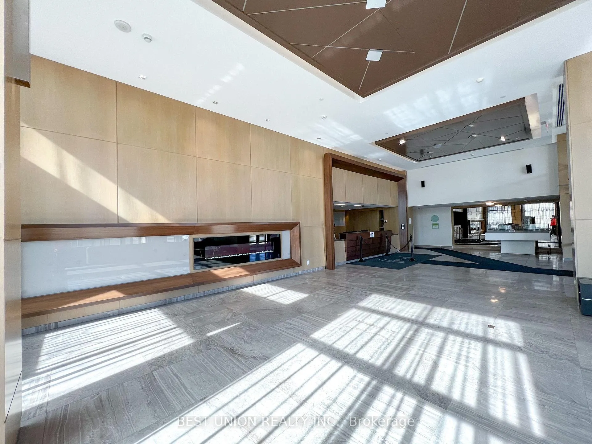 Photo 4 of Unit RG08, 18 Uptown Drive, Markham, Unionville — HOMEH
