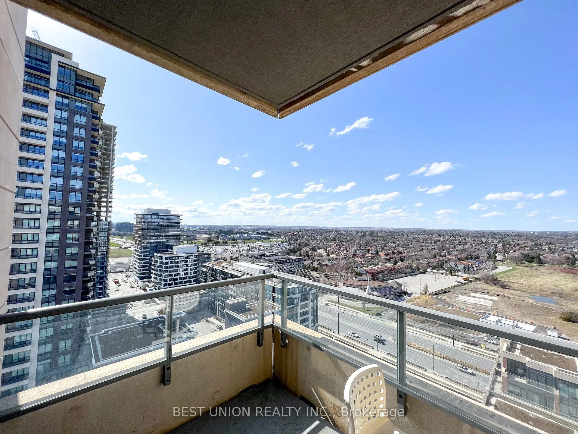 Photo 23 of Unit RG08, 18 Uptown Drive, Markham, Unionville — HOMEH