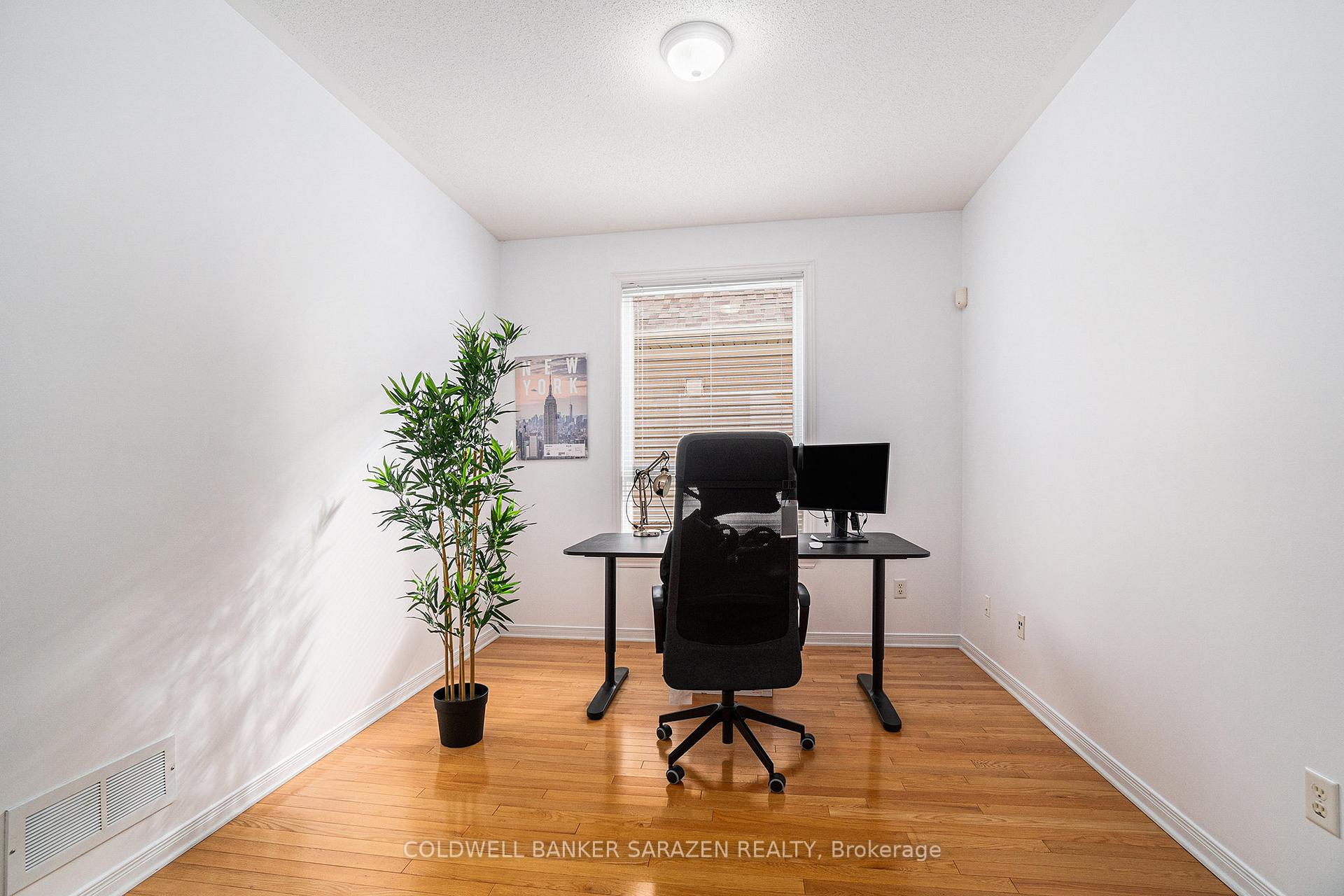 Photo 15 of 9 Leatherwood Crescent, Ottawa, Barrhaven - Stonebridge — HOMEH