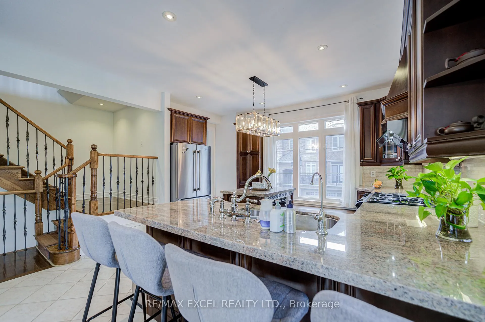 Photo 19 of 144 Chapman Court, Aurora, Aurora Grove — HOMEH
