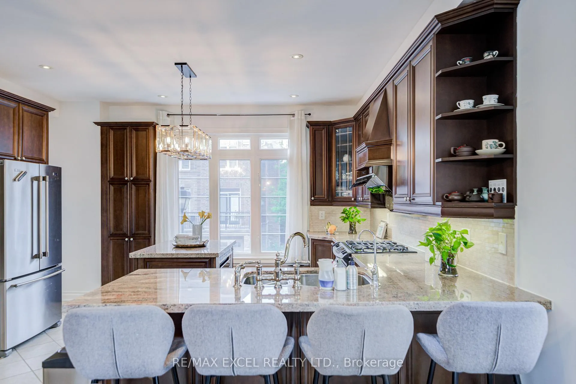 Photo 20 of 144 Chapman Court, Aurora, Aurora Grove — HOMEH