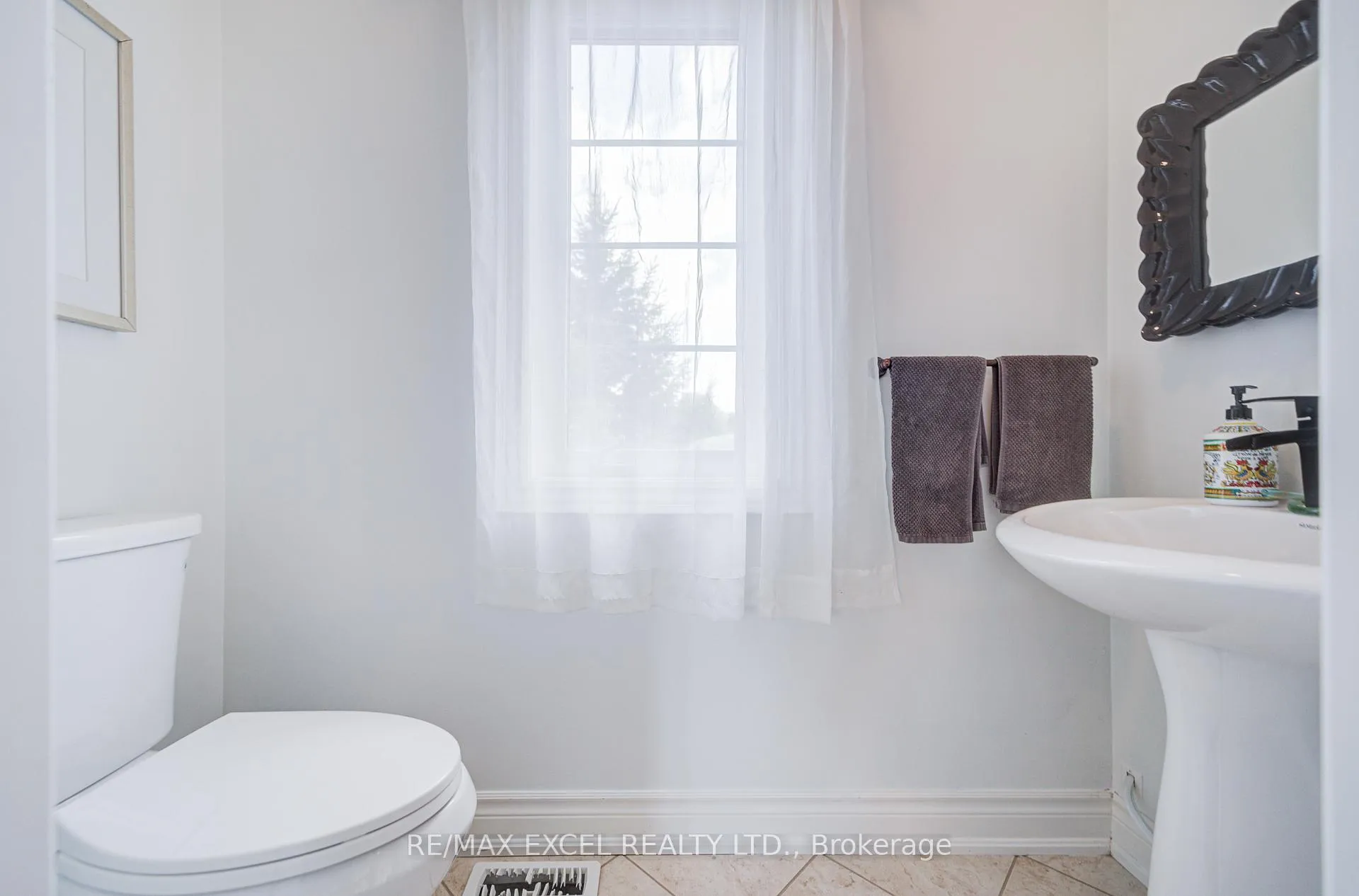 Photo 23 of 144 Chapman Court, Aurora, Aurora Grove — HOMEH