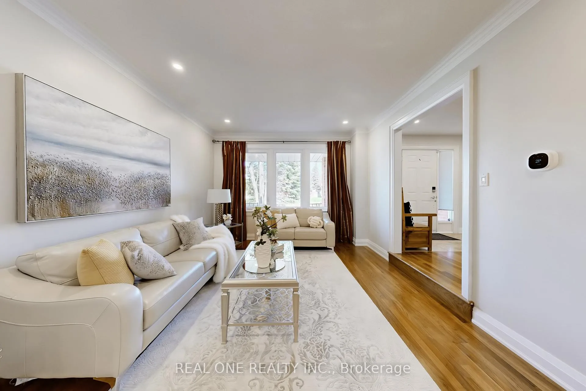 Photo 7 of 113 Longwater Chase, Markham, Unionville — HOMEH