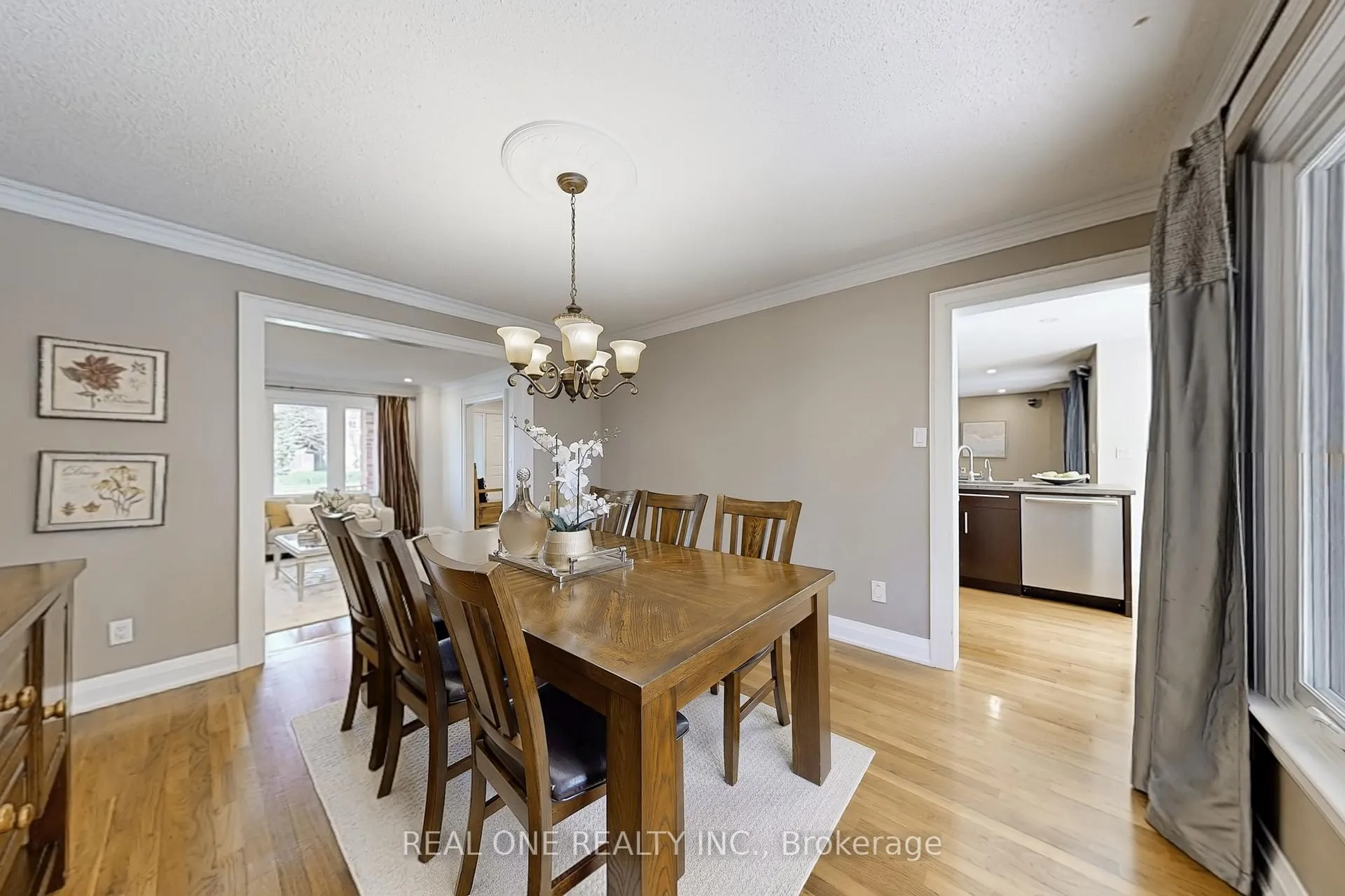 Photo 8 of 113 Longwater Chase, Markham, Unionville — HOMEH